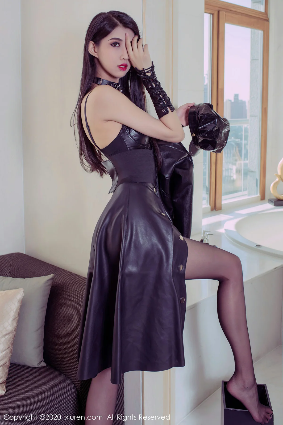 XiuRen 秀人 No.2790  葛征 修长美腿黑丝皮质女王 - 4