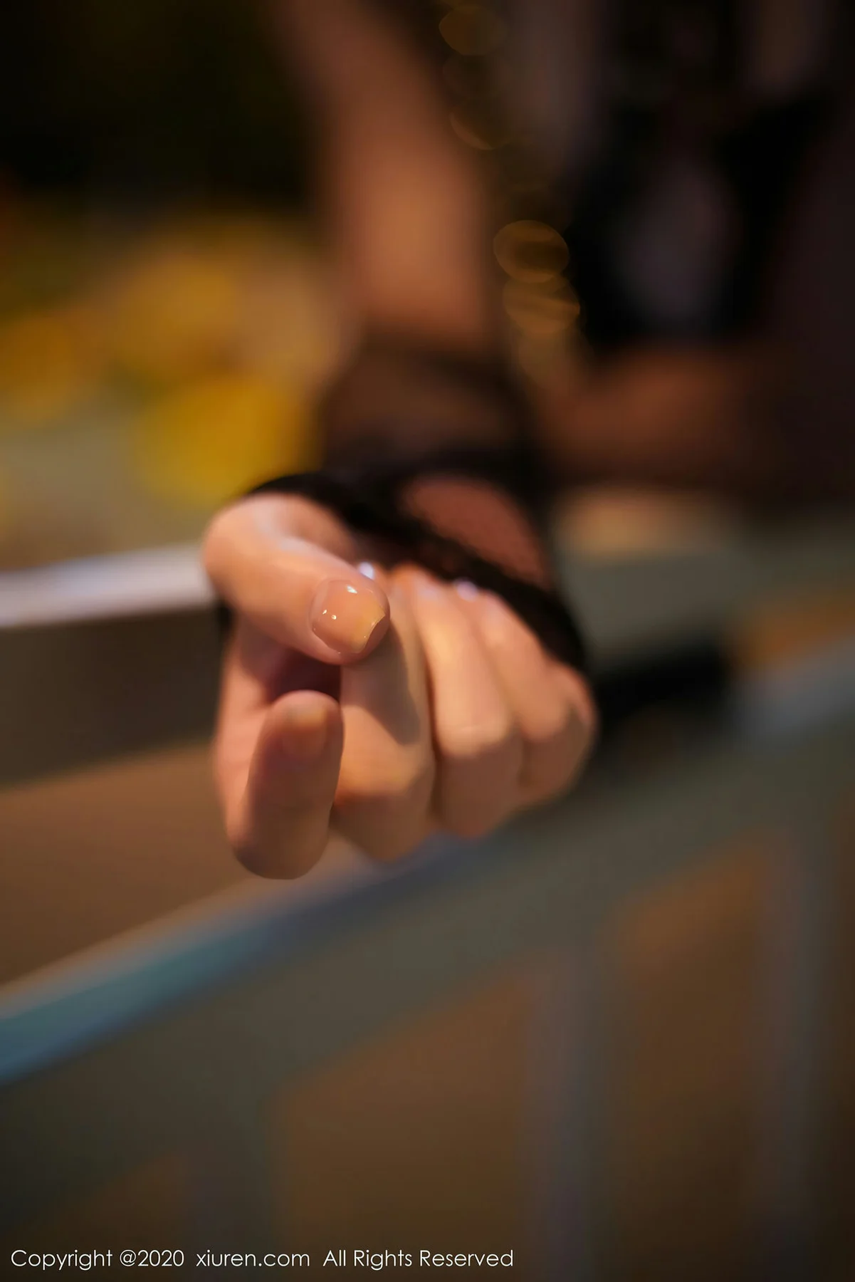 XiuRen 秀人 No.2858  街边邂逅黑丝 周于希 - 10