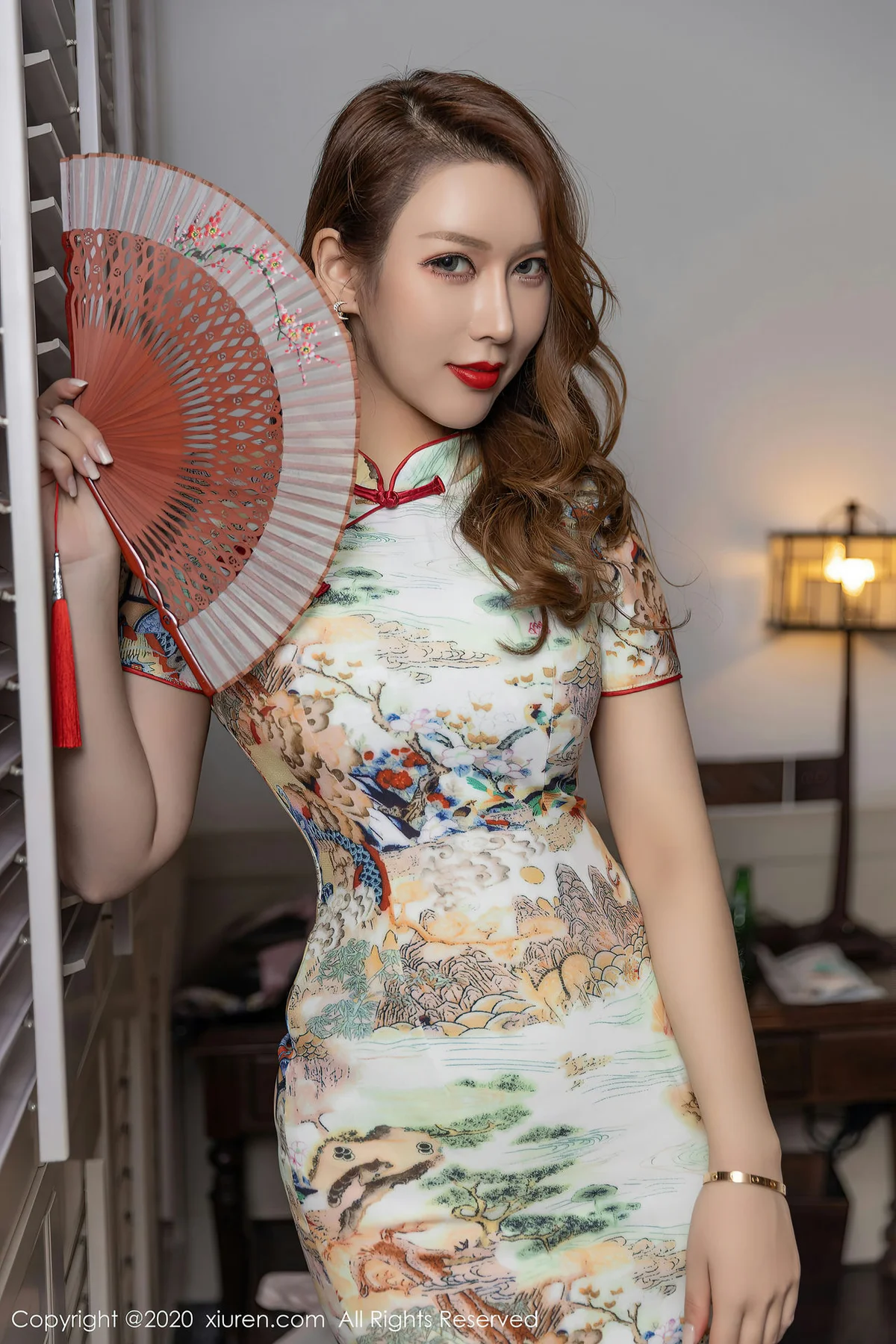 XiuRen 秀人 No.2884 韵味旗袍 尤妮丝 杭州旅拍 - 1