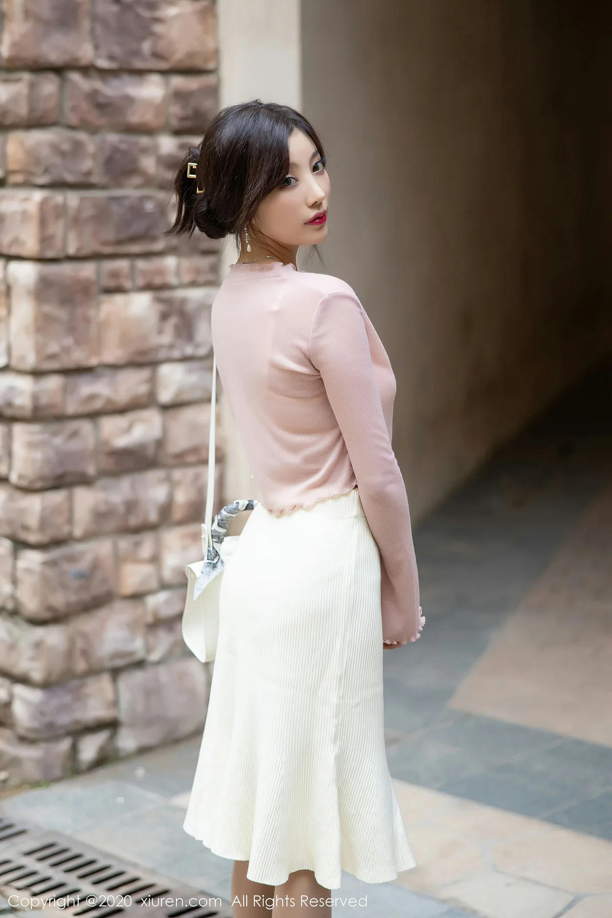 XiuRen 秀人 No.2905  粉色居家娇妻 杨晨晨 - 4