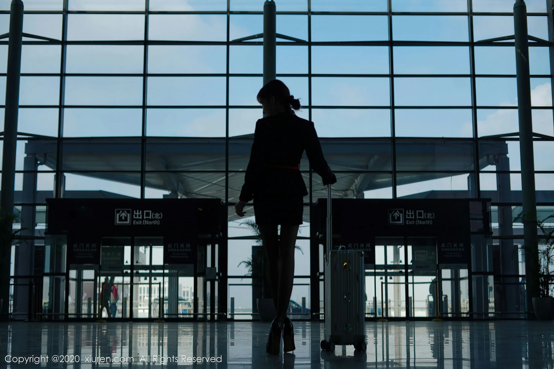 XiuRen 秀人 No.2915  空姐剧情写真 周于希 - 9