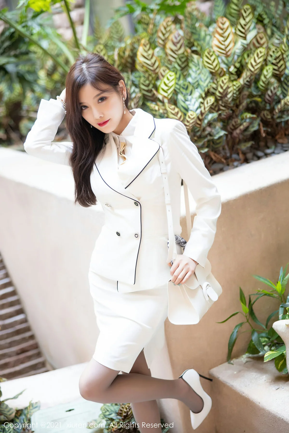 XiuRen 秀人 No.2973  职业装高跟 杨晨晨 - 6