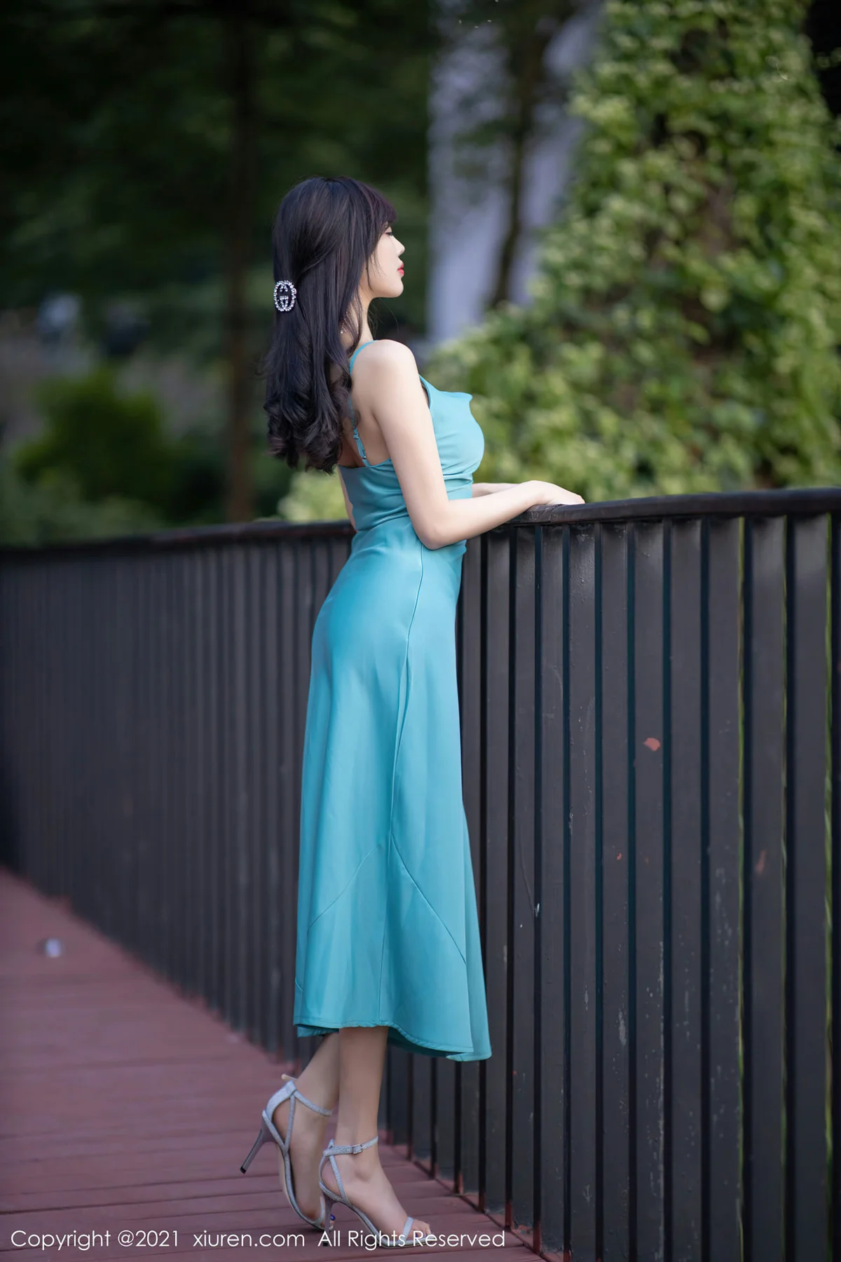 XiuRen 秀人 No.2997  典雅吊裙 杨晨晨 曼妙身姿 - 10