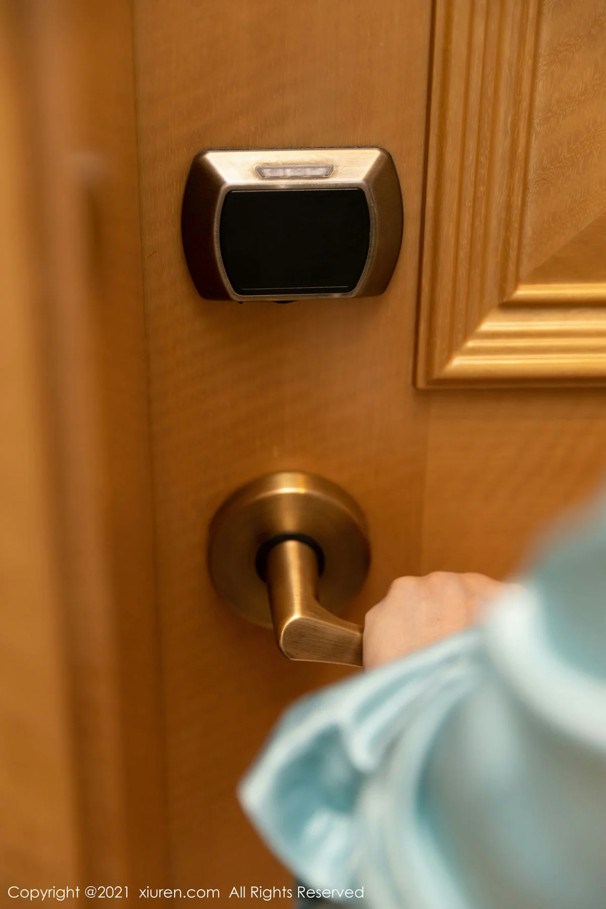 XiuRen 秀人 No.3014  空姐制服剧情写真 允爾 - 10