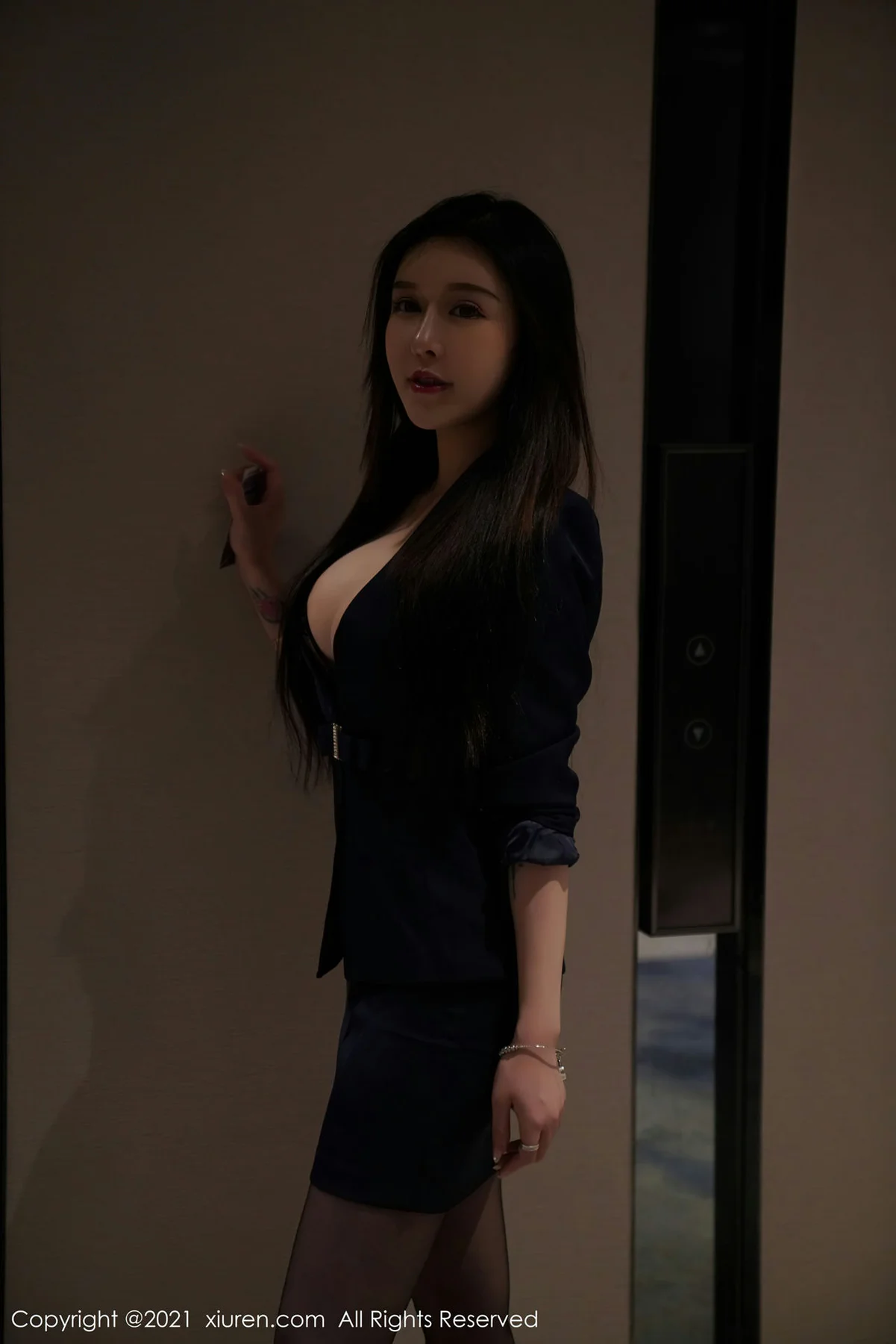 XiuRen 秀人 No.3043  职场秘书剧情写 玉兔miki 真婀娜多姿 - 8