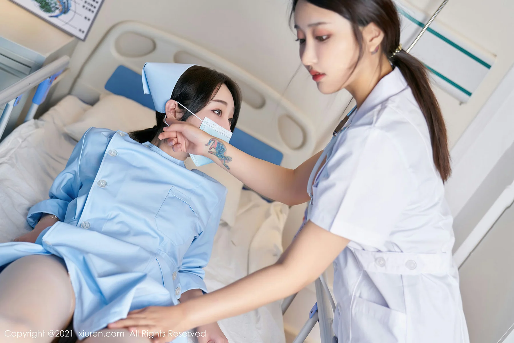 XiuRen 秀人 No.3060 医生护士主题  模特合辑  林子欣和九月生 - 4