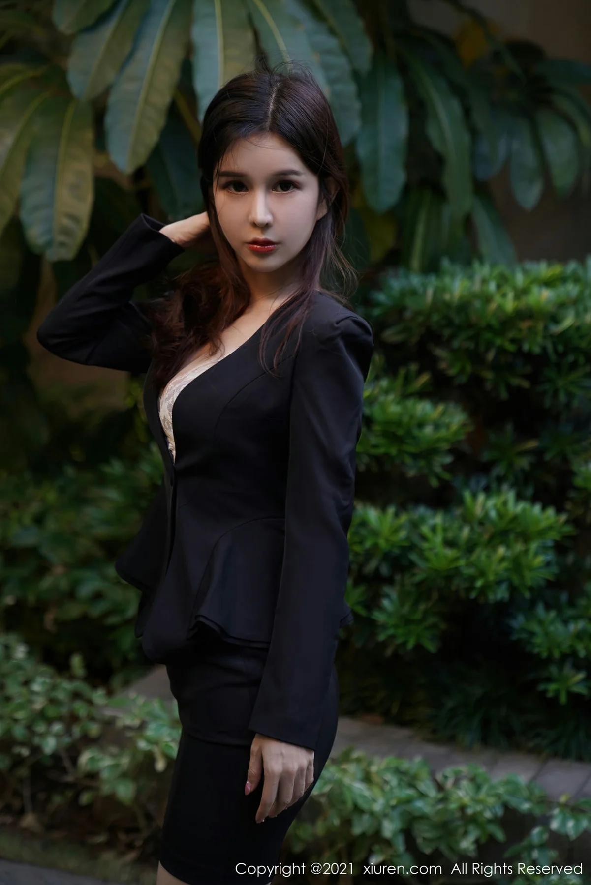 XiuRen 秀人 No.3077  蕾丝内衣  张雨萌 职场职业 - 2