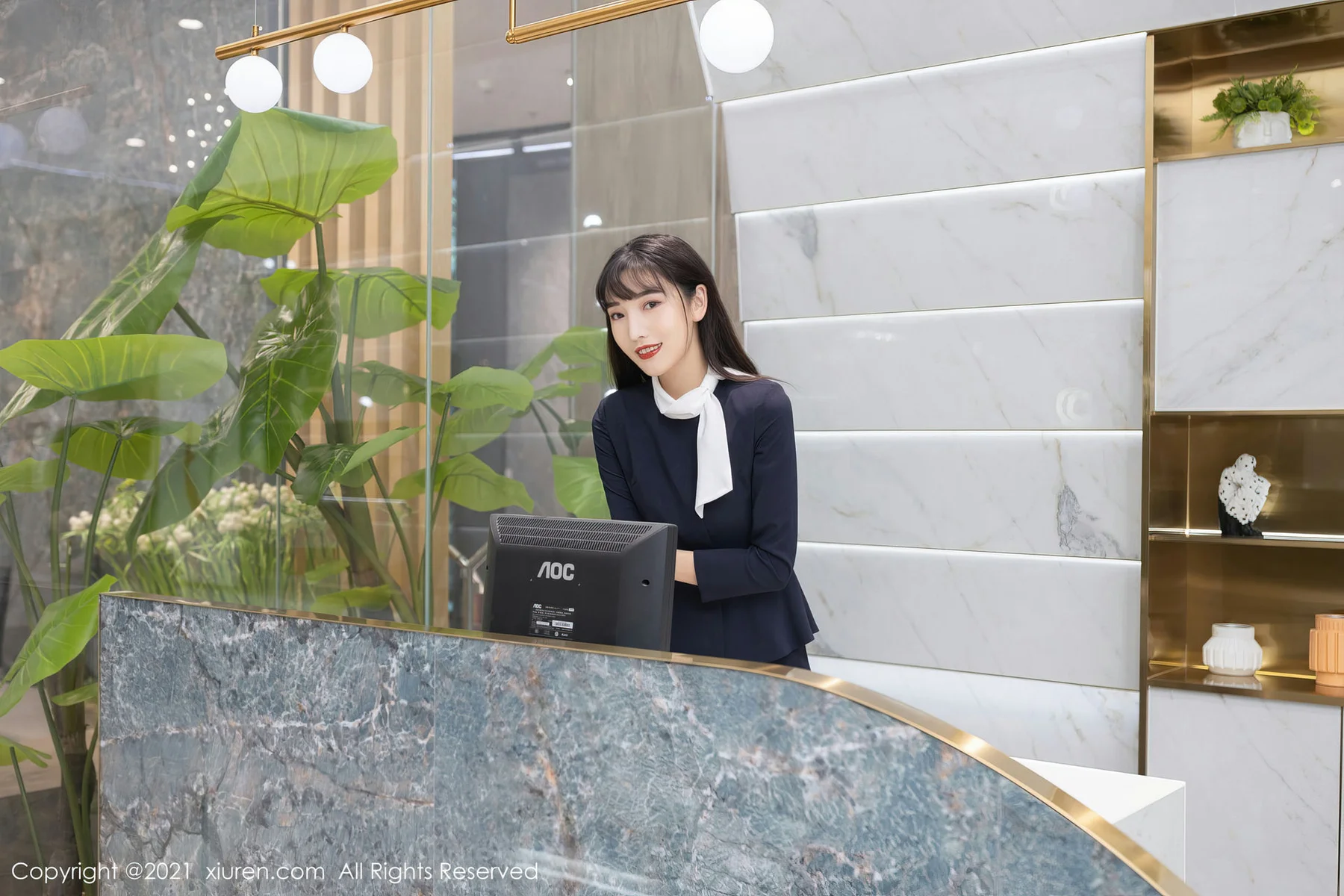 XiuRen 秀人 No.3105  性感制服 陆萱萱 - 1