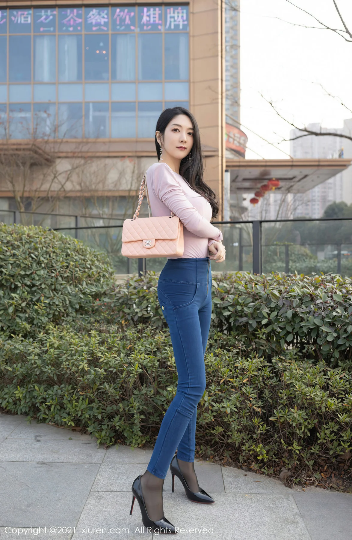 XiuRen 秀人 No.3227 尾随的视觉角度  Angela00 性感写真 - 7