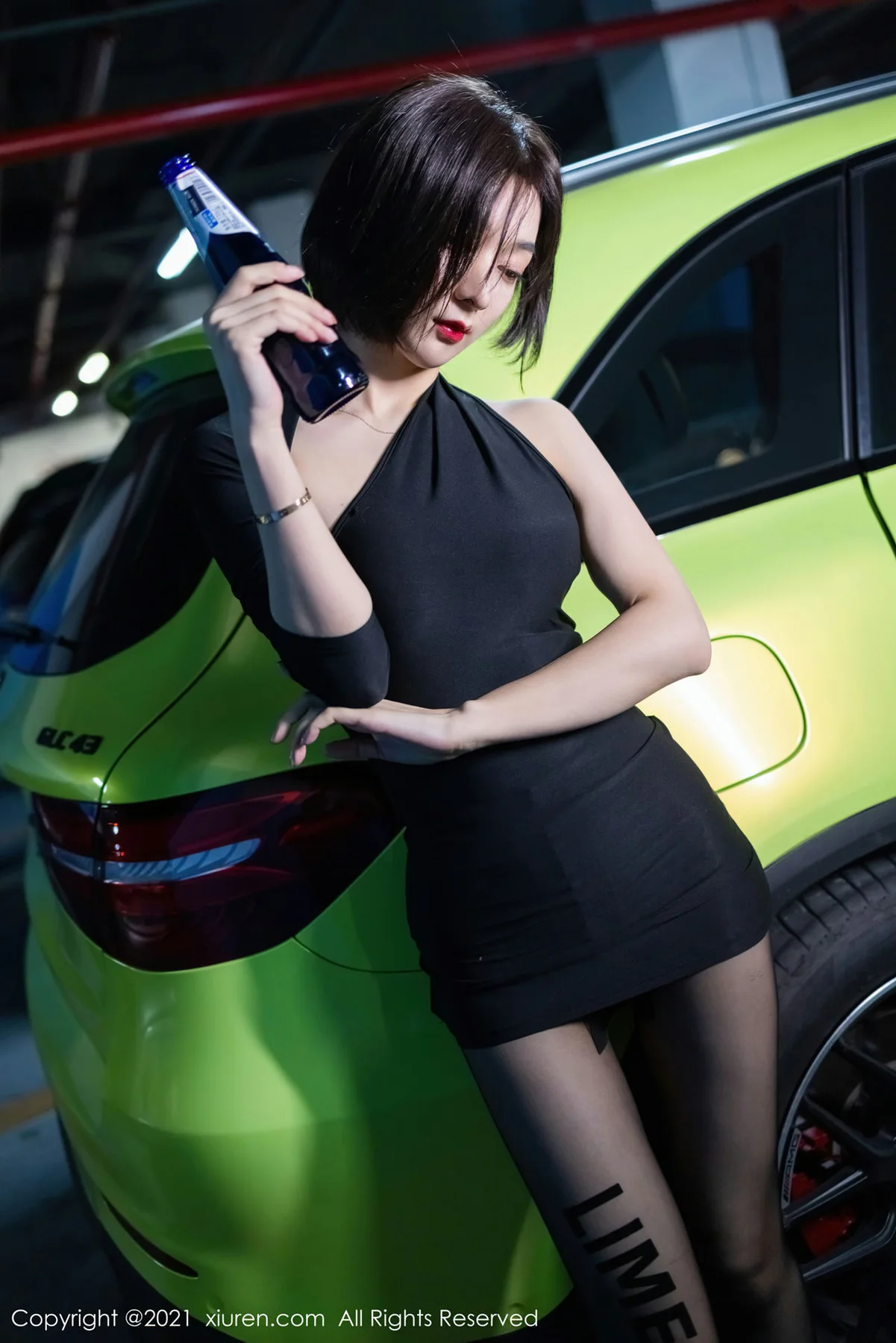 XiuRen 秀人 No.3264  停车场买醉美女剧情主题 Angela00 - 10