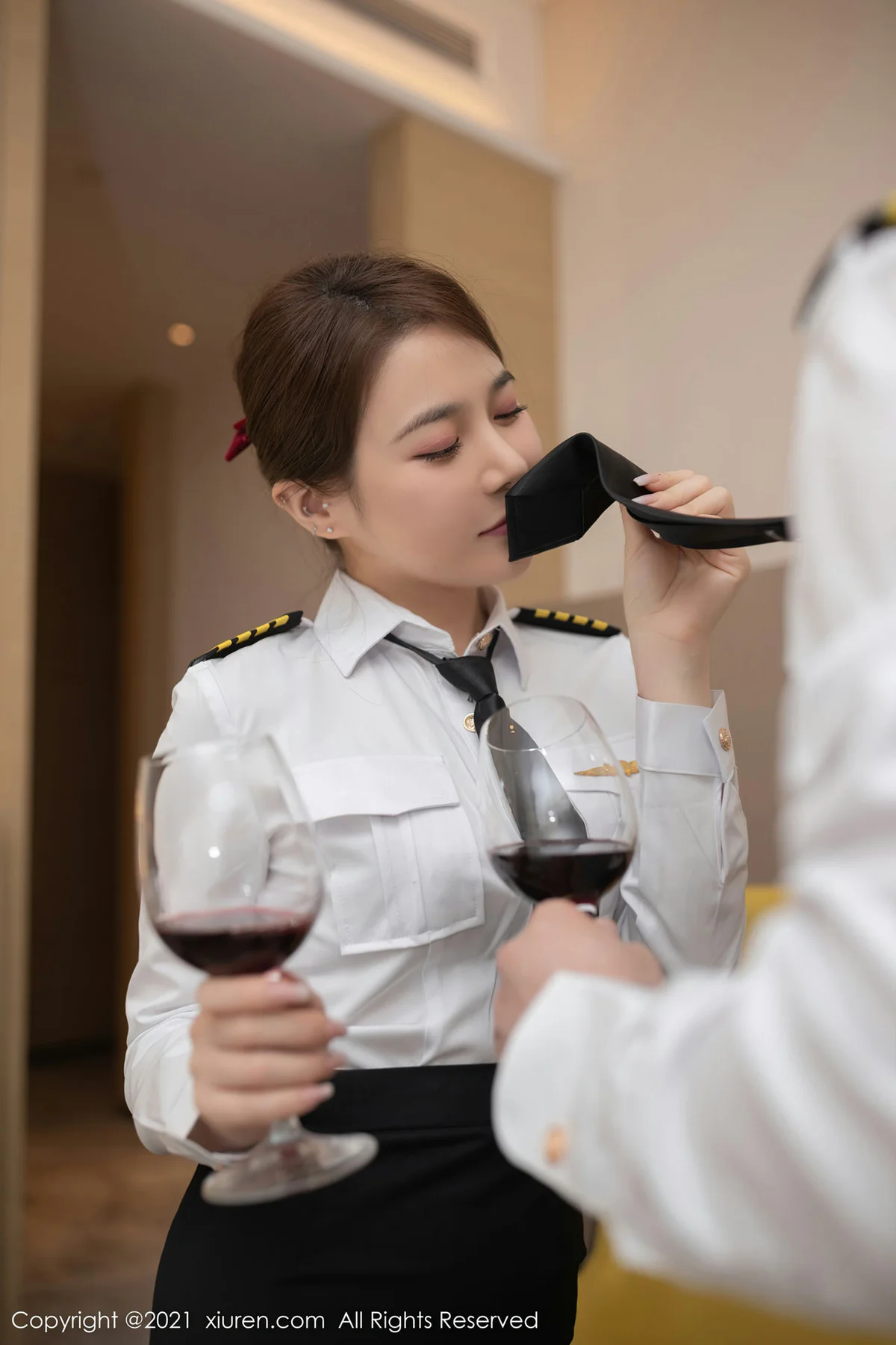 XiuRen 秀人 No.3312  女机长考核  鱼子酱Fish 成都旅拍写真 - 6