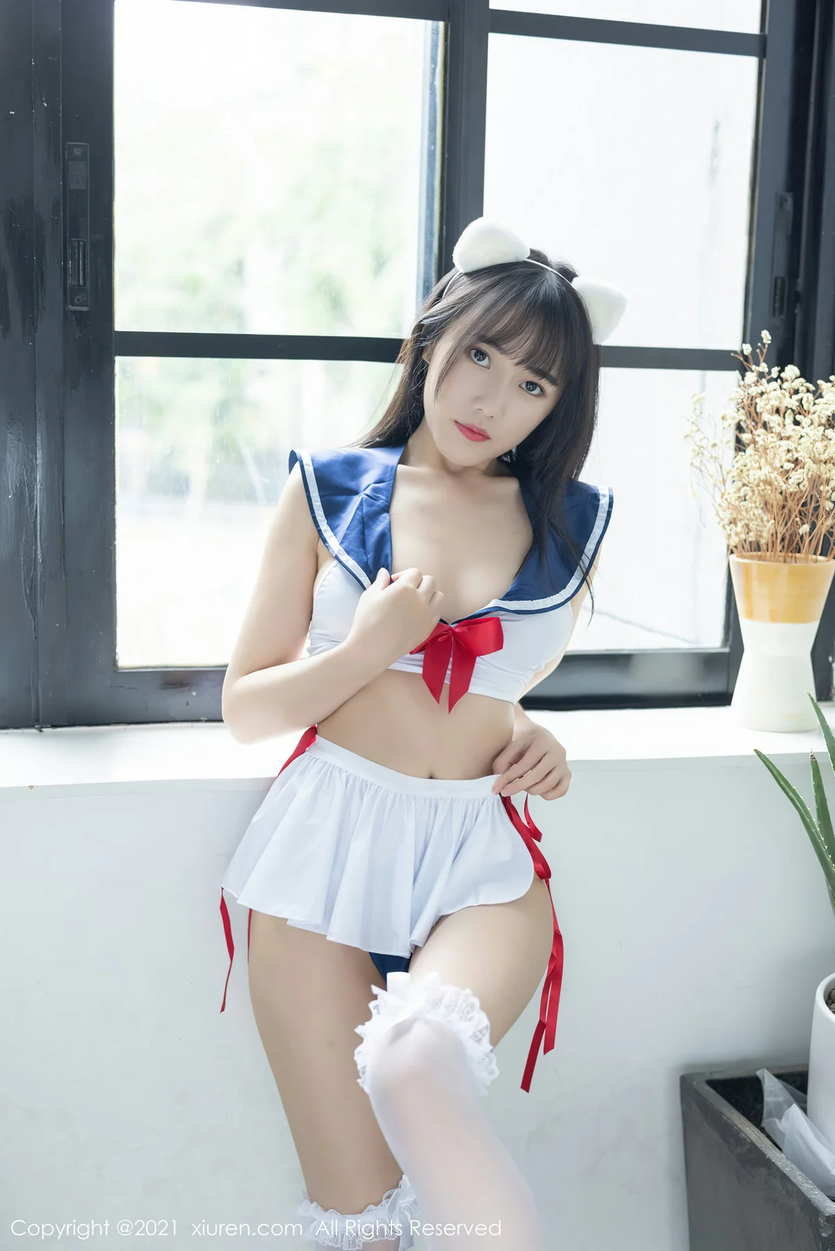 XiuRen 秀人 No.3330  美少女服饰 唐心 新人模特清纯动人 - 1