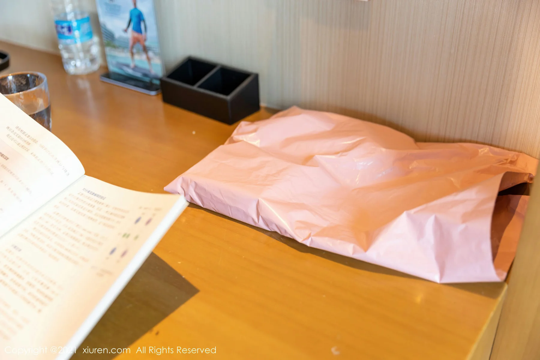 XiuRen 秀人 No.3366  剧情主题系列 王雨纯 三亚旅拍写真 - 6