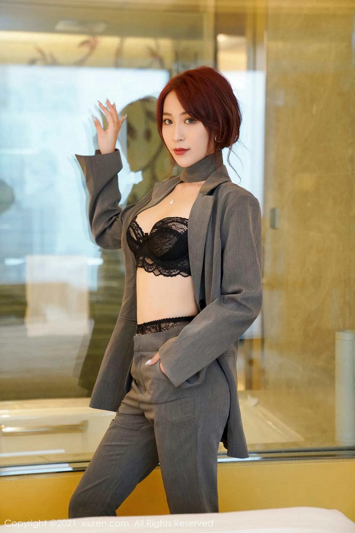 XiuRen 秀人 No.3368  经典职场职业OL 周慕汐baby 制服性感写真 - 6