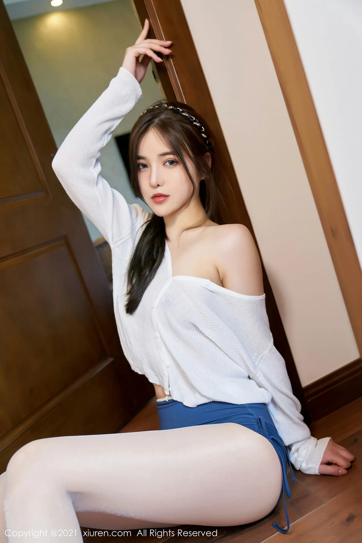 XiuRen 秀人 No.3419 魅惑白丝袜  韩静安 性感写真 - 4