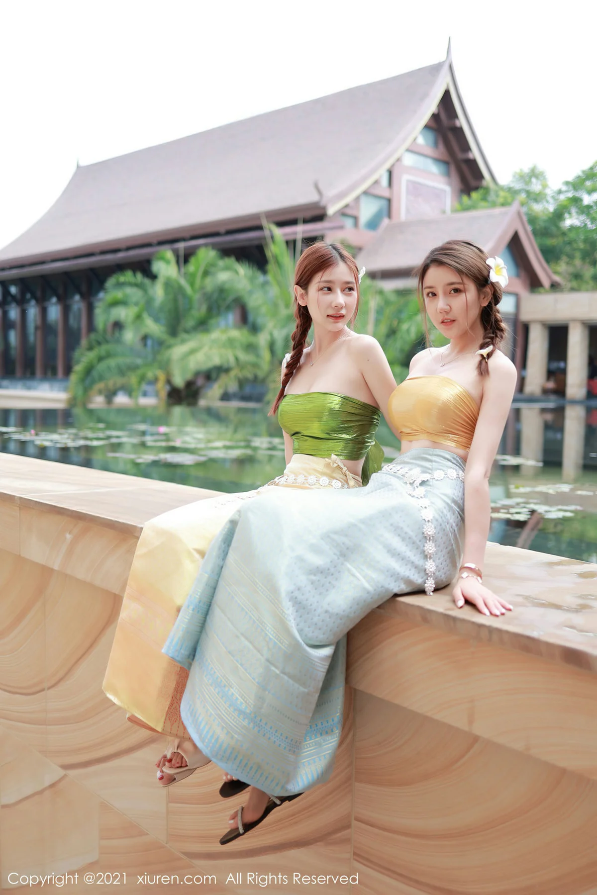 XiuRen 秀人 No.3462  异域风情系列 夏西CiCi和尹甜甜 模特合集写真 - 2