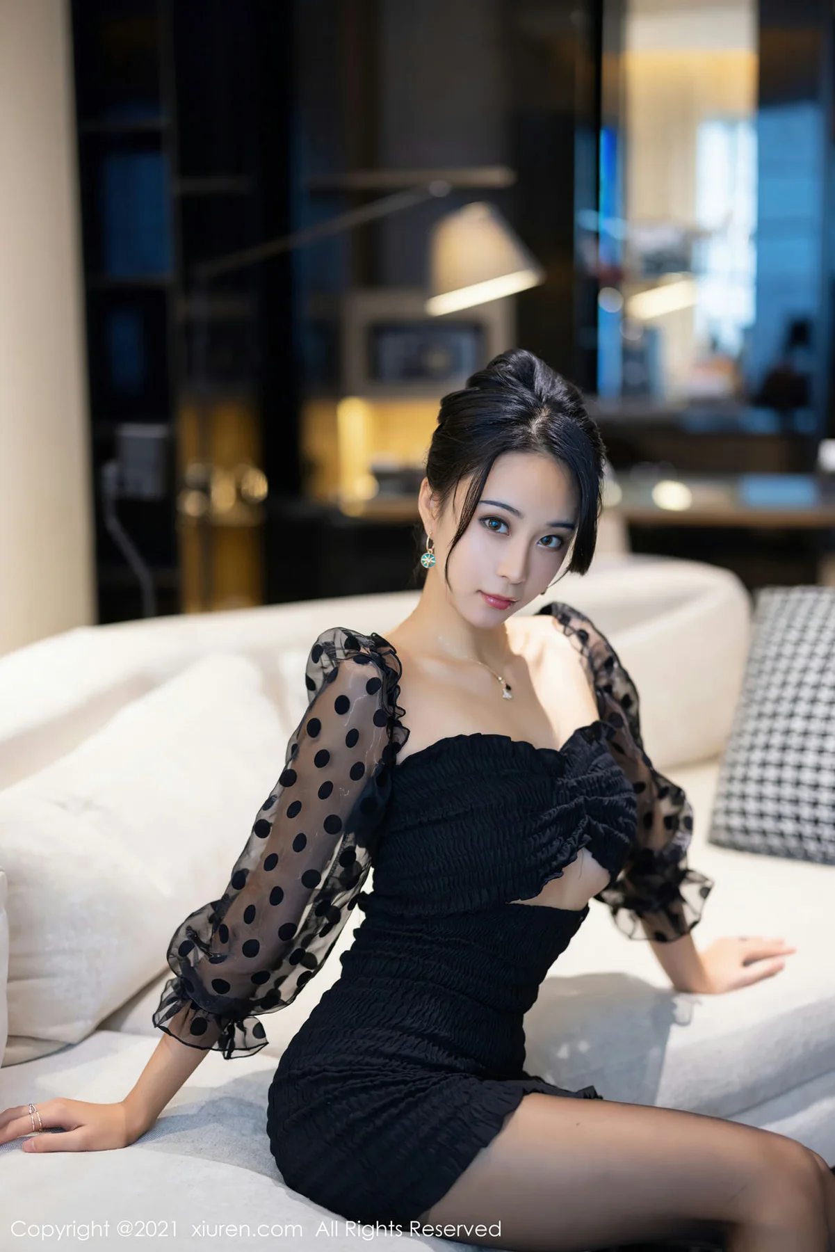 XiuRen 秀人 No.3482  热辣身姿 蓝夏Akasha 性感写真 - 3