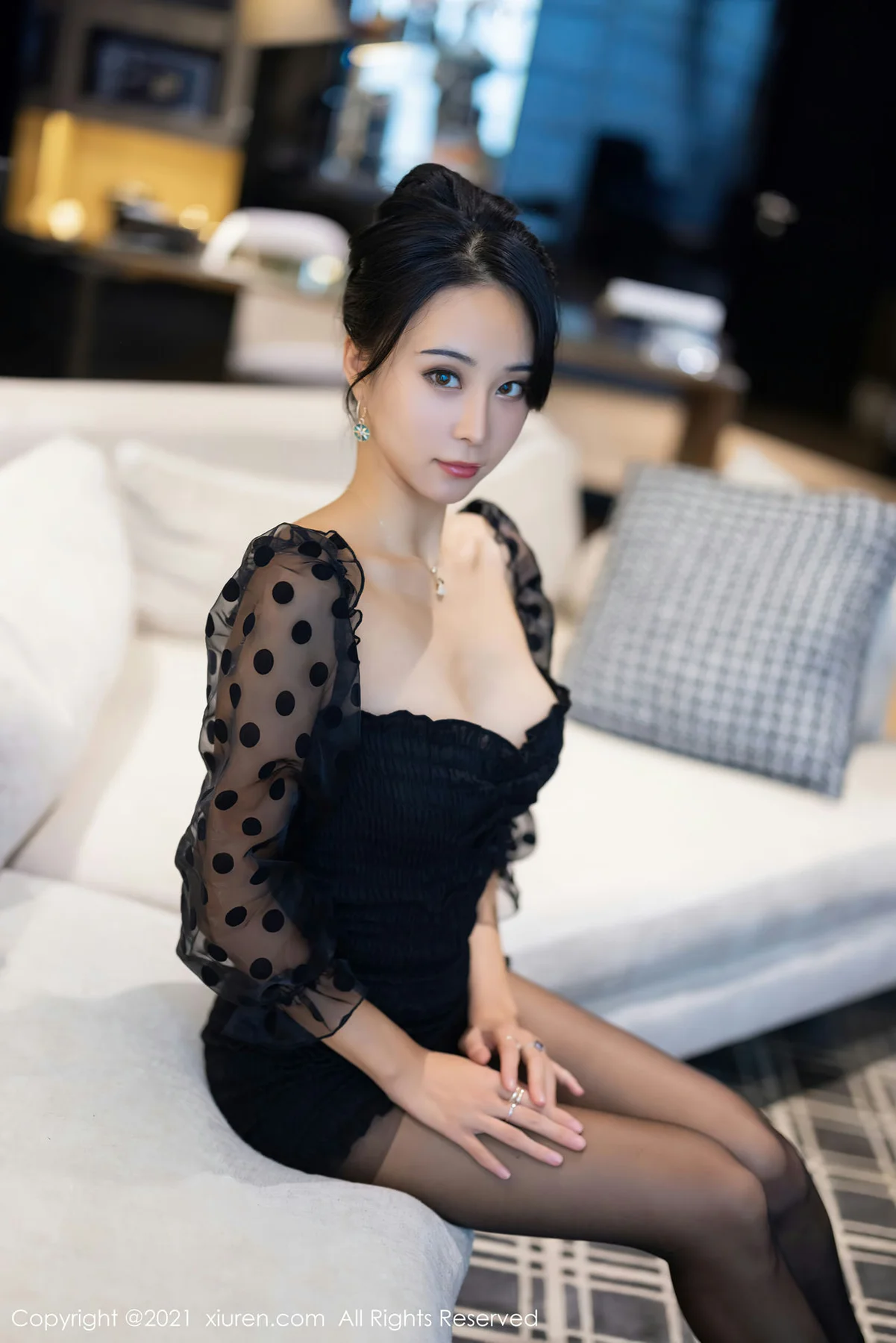 XiuRen 秀人 No.3482  热辣身姿 蓝夏Akasha 性感写真 - 5