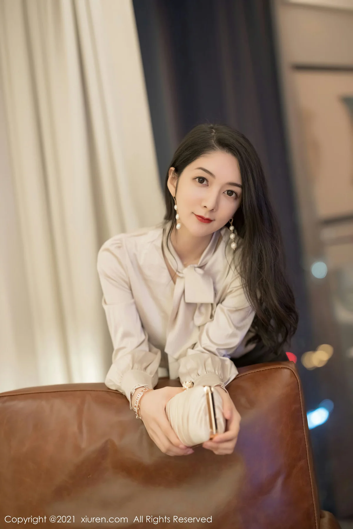 XiuRen 秀人 No.3488  都市眼镜OL Angela00 性感写真 - 8