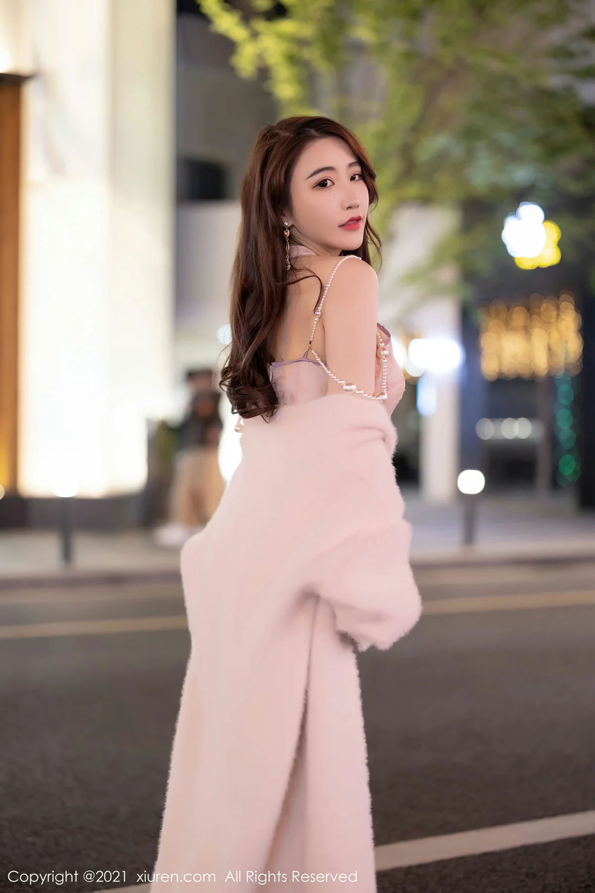 XiuRen 秀人 No.3497  性感玉背 Cherry绯月樱 江浙沪旅拍写真 - 6