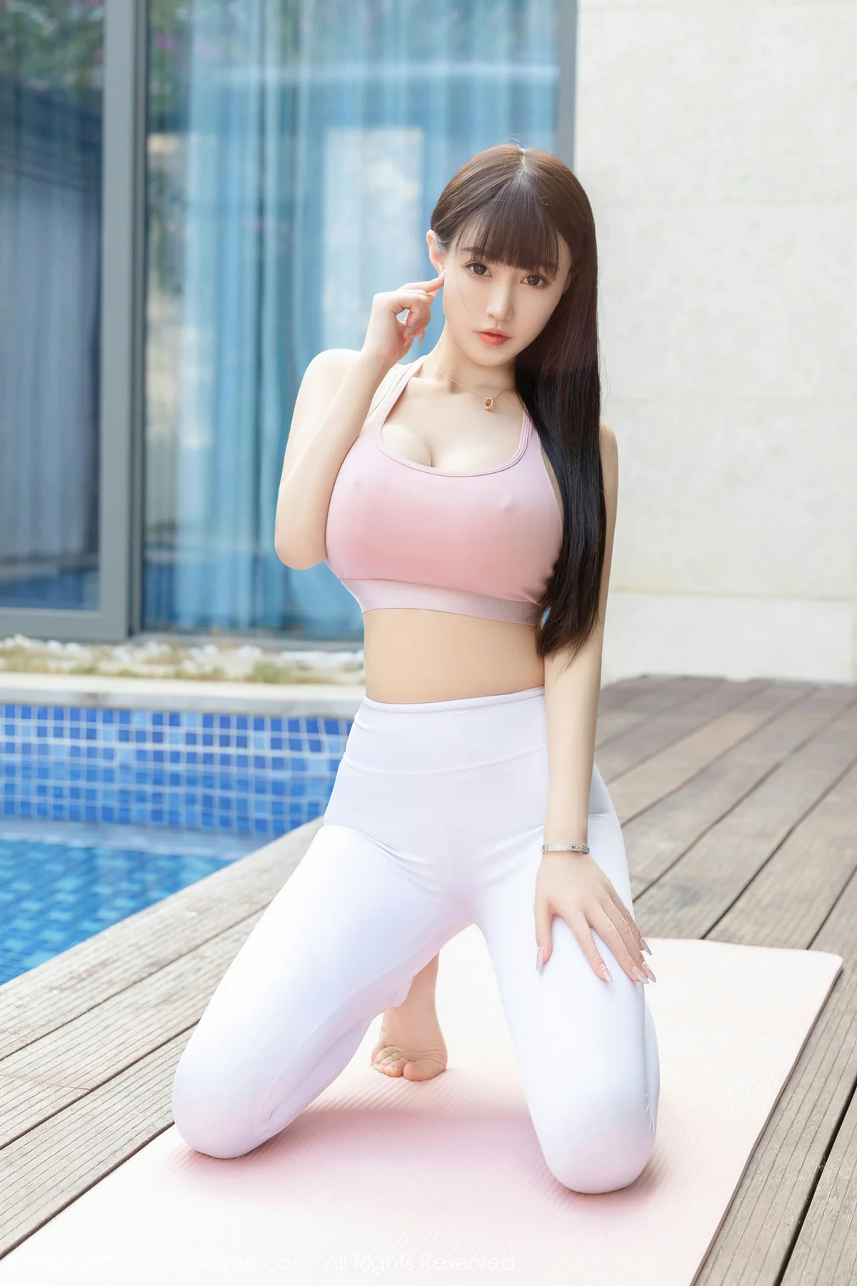 XiuRen 秀人 No.3526  粉色的紧身服饰与牛仔裤 朱可儿Flower 三... - 10