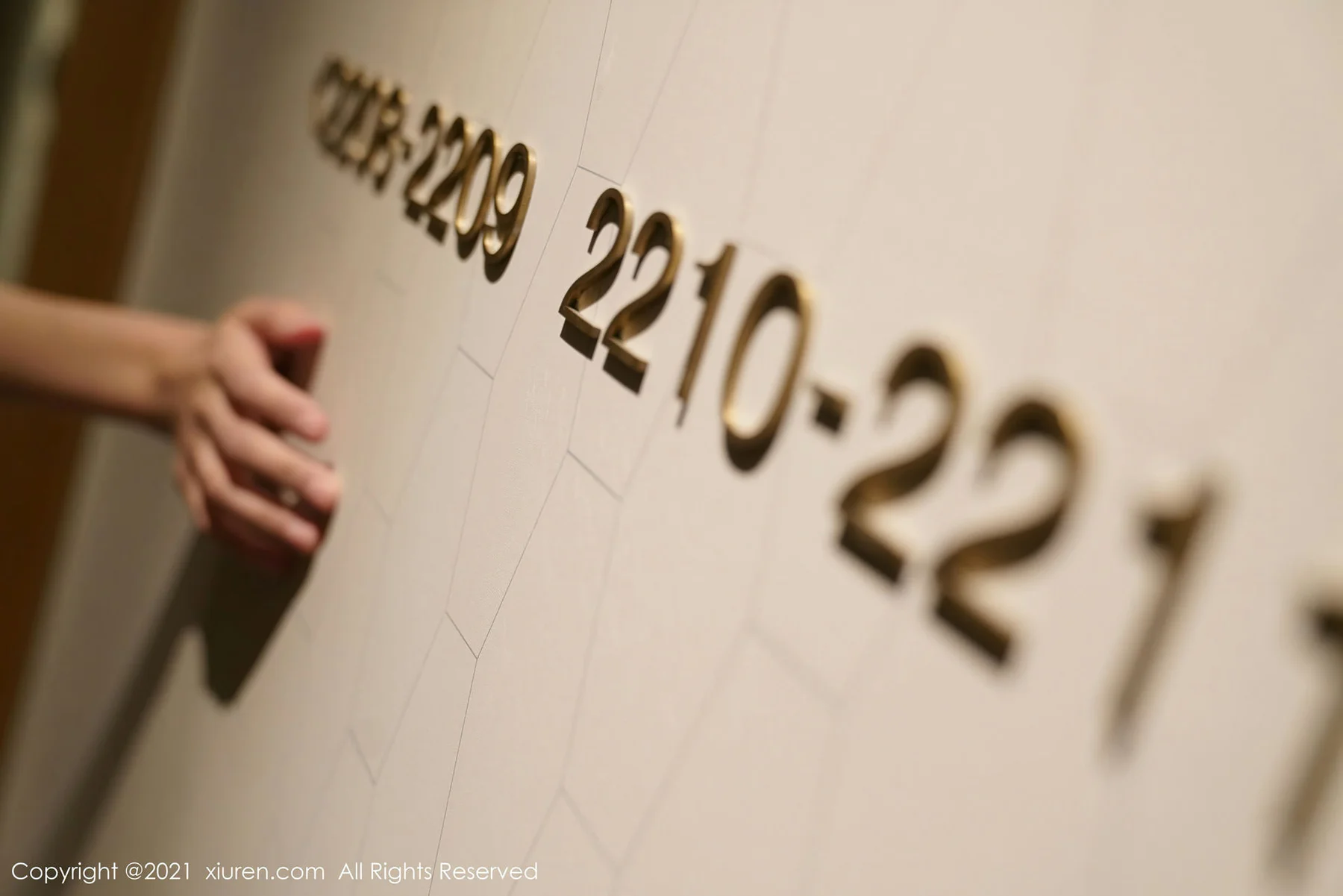 XiuRen 秀人 No.3546 制服街拍系列 葛征 净高184c m 北京旅拍... - 9