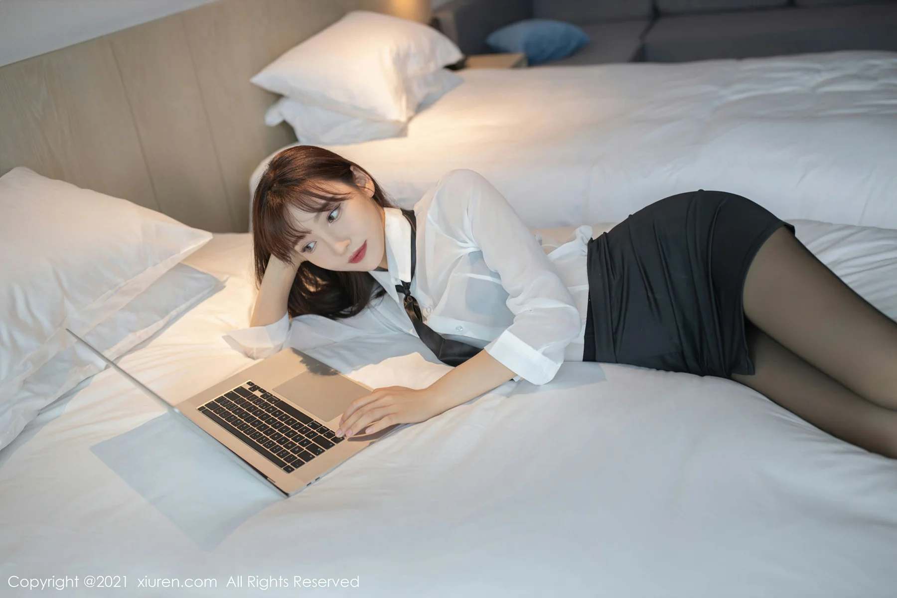 XiuRen 秀人 No.3705 出差剧情主题 陆萱萱 性感写真1 - 7