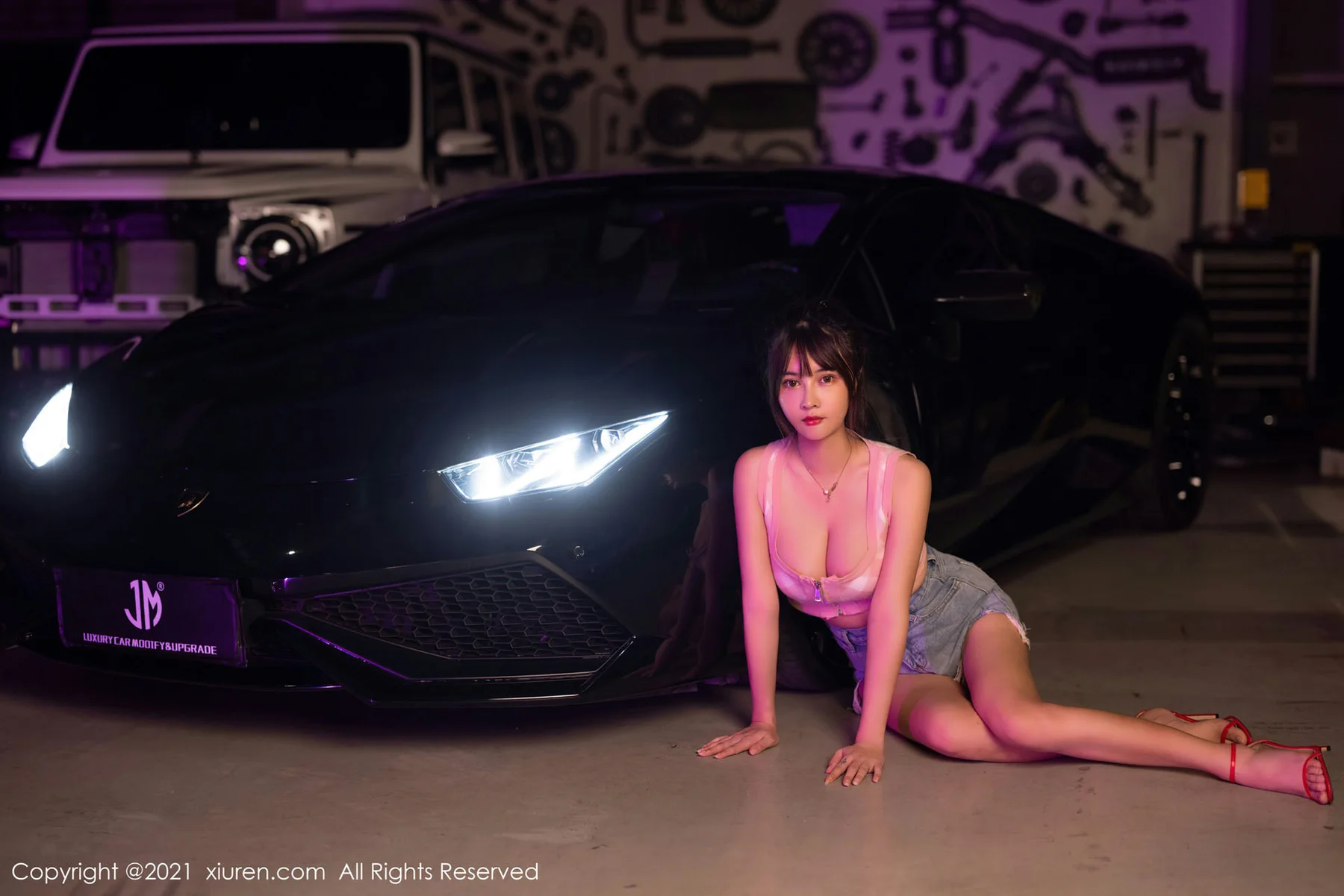 XiuRen 秀人 No.3725 香车与美人 萌奈子 性感写真 - 10