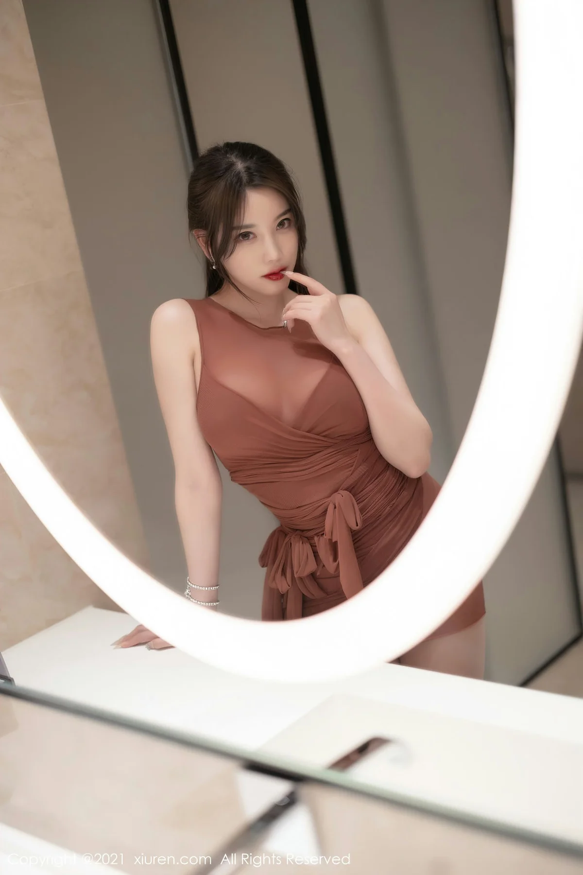 XiuRen 秀人 No.3751 轻薄奶浴湿身 杨晨晨Yome 私房写真111 - 3