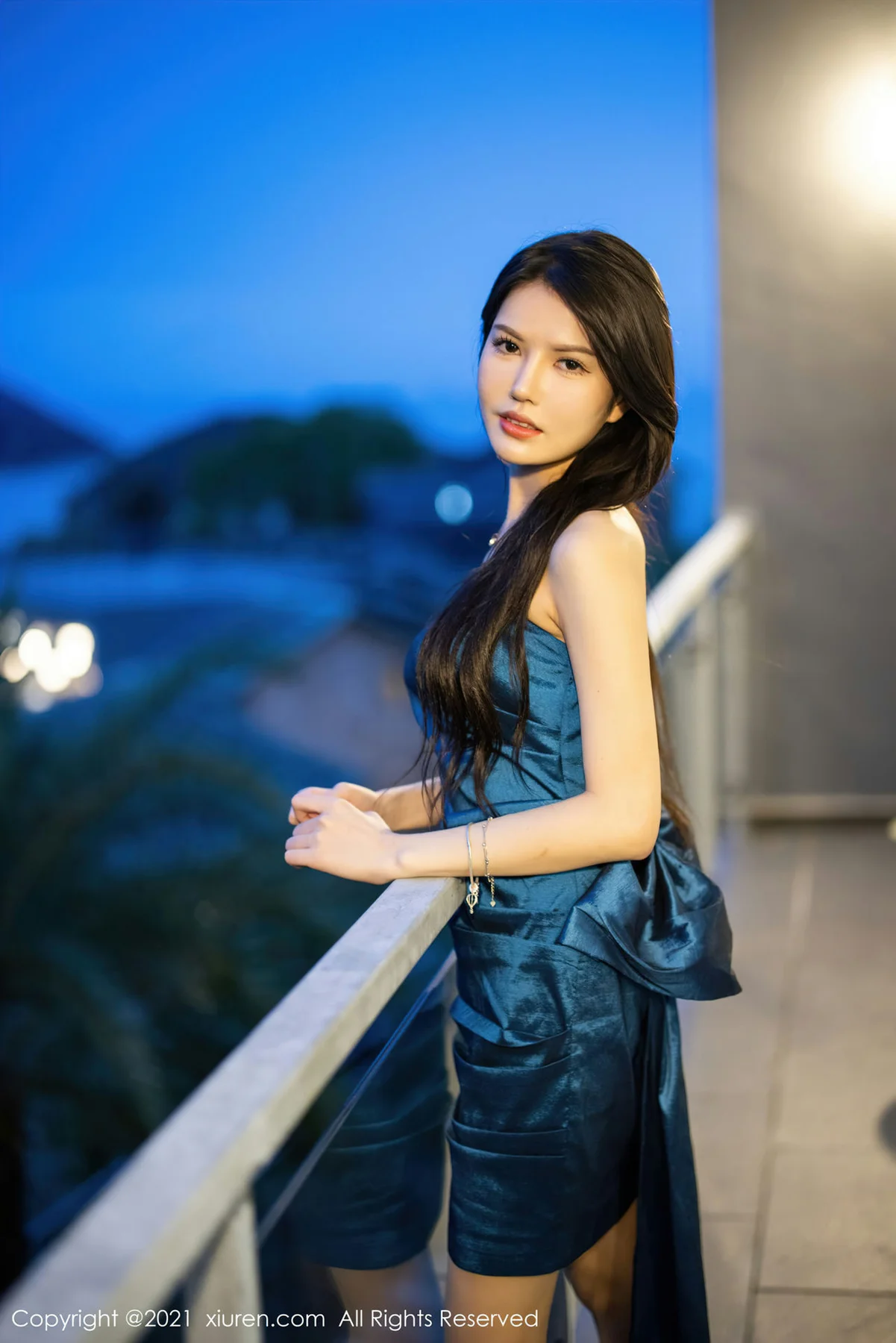 XiuRen 秀人 No.3851 御姐礼裙 媛媛酱belle 新人模特2 - 2