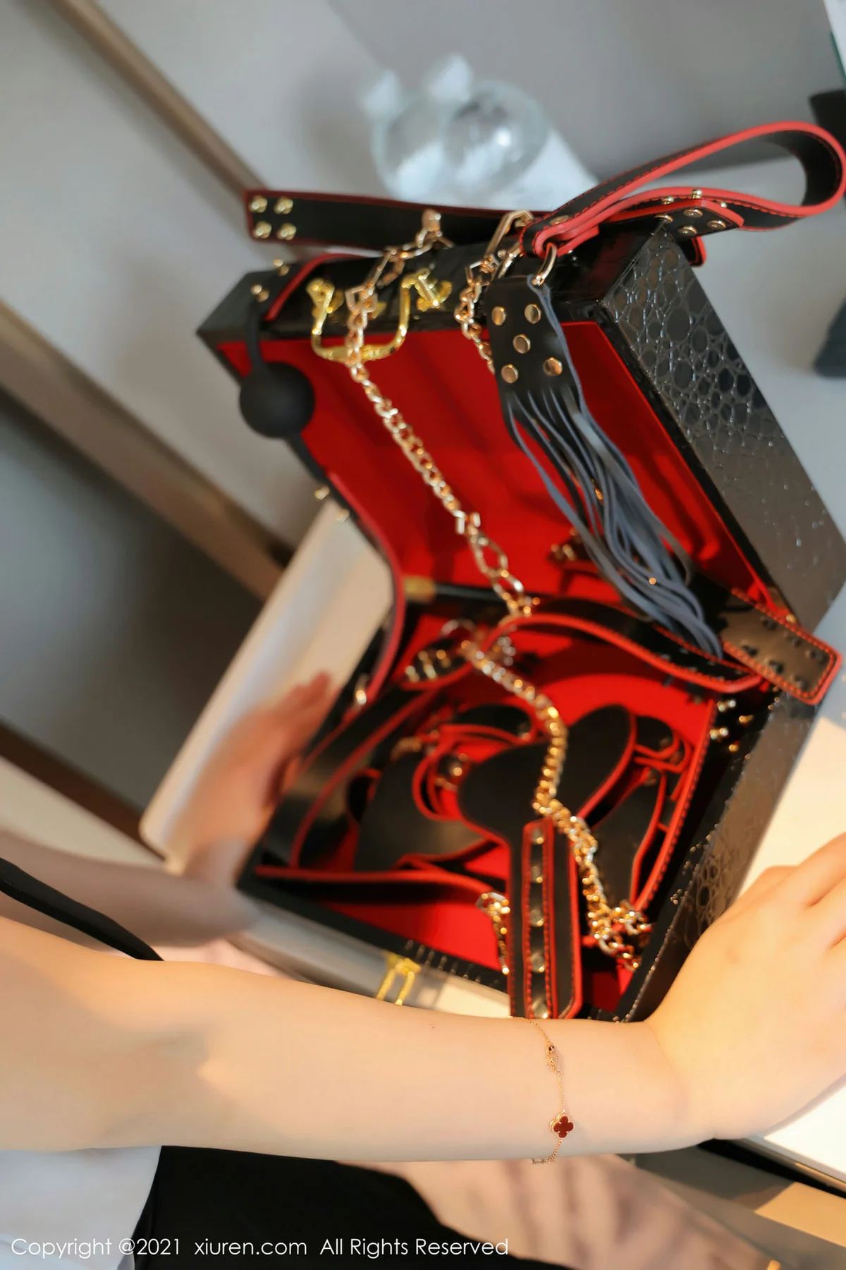 XiuRen 秀人 No.3918 summer宝宝 新人诱惑制服 - 8