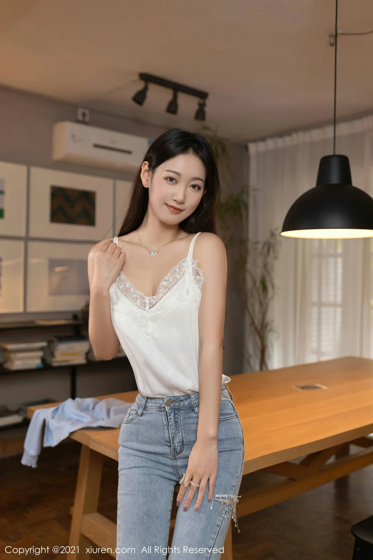 XiuRen 秀人 No.3985 新来舍友主题 唐安琪 性感写真11 - 9