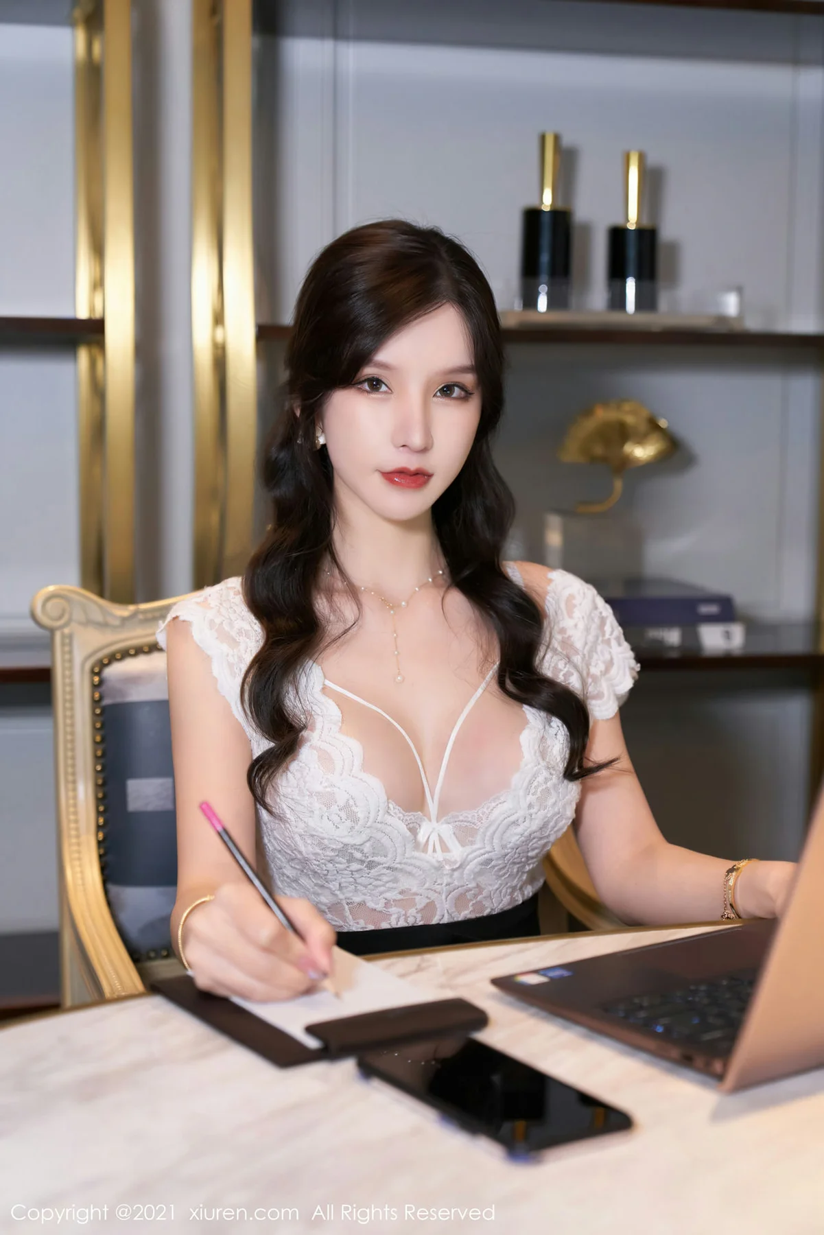 XiuRen 秀人 No.3992 秘书OL剧情主题 周于希Sandy 性感写真 - 10