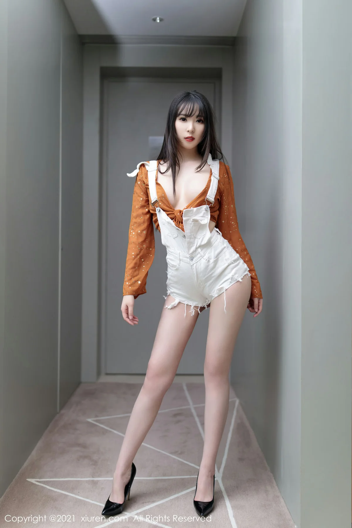 XiuRen 秀人 No.4015 肌肤冰莹胜雪 小波多 性感写真 - 5