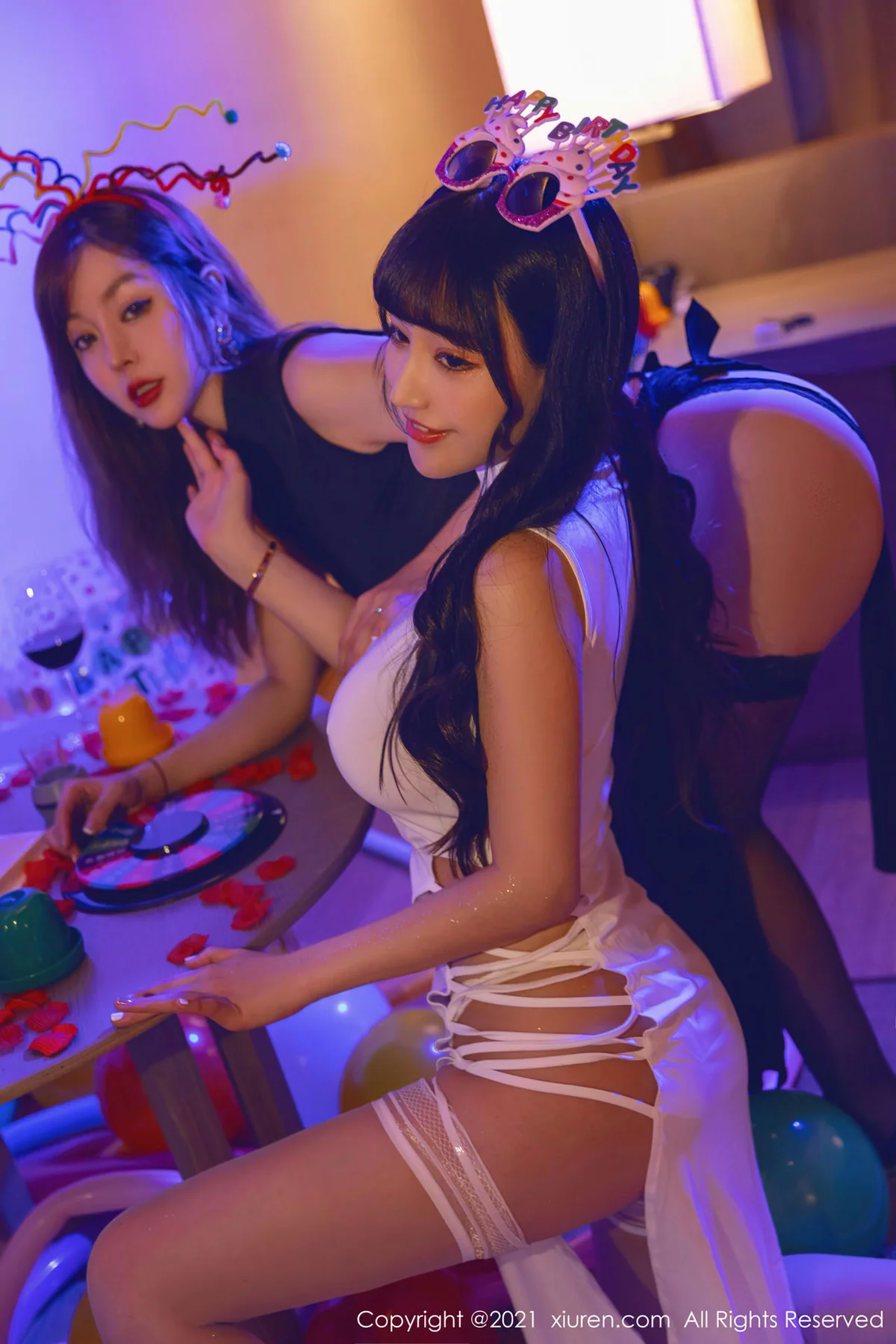 XiuRen 秀人 No.4025 生日party系列模特合集 王雨纯和朱可儿Flower33 - 2