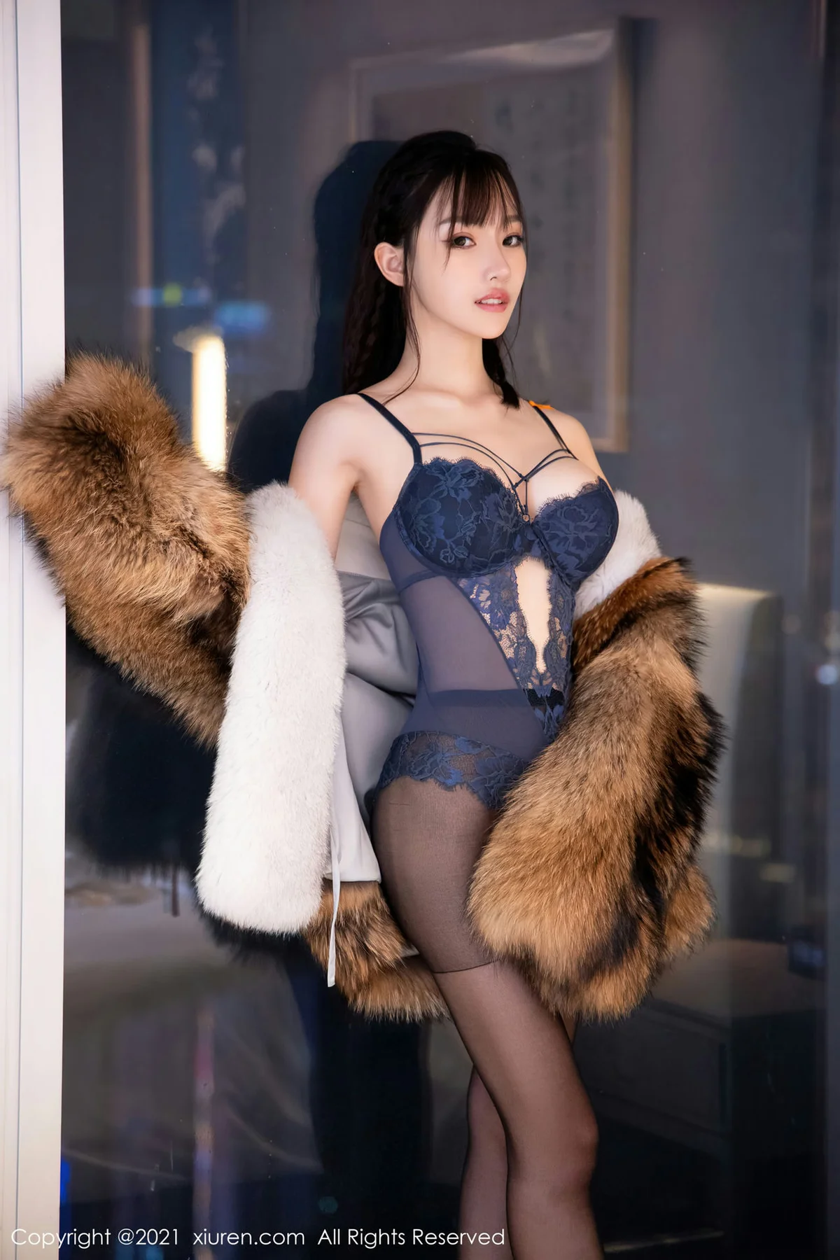 XiuRen 秀人 No.4031 皮草服饰 西门小玉 性感写真 - 4