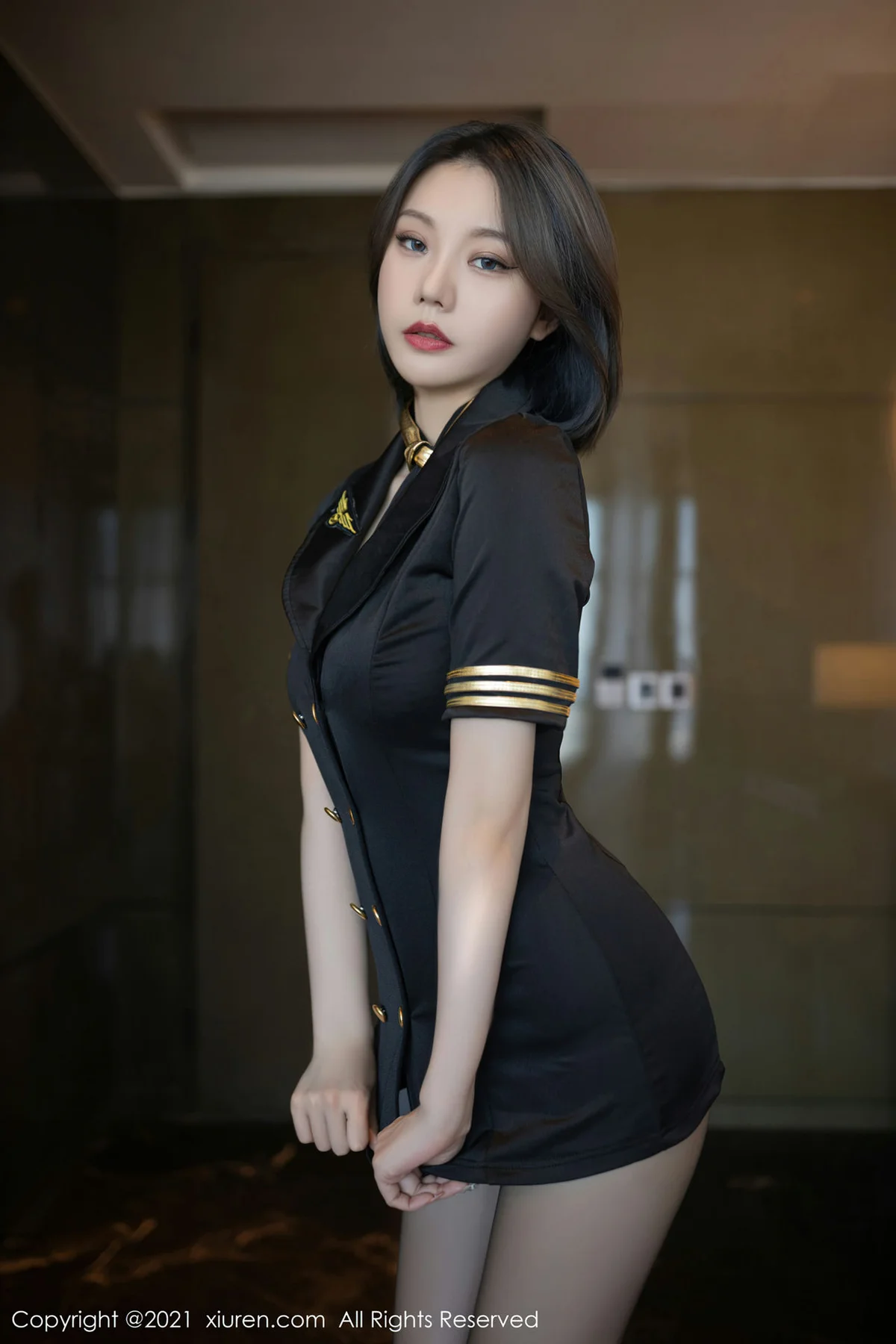 XiuRen 秀人 No.4034 性感空姐制服 安然Maleah 重庆旅拍 - 8