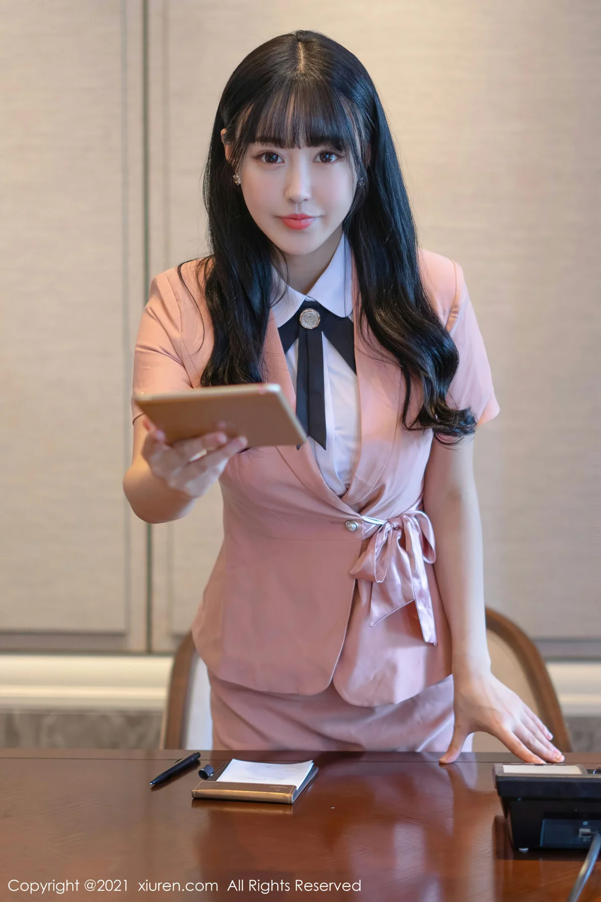 XiuRen 秀人 No.4044 童颜巨乳 朱可儿Flower 性感写真 - 7