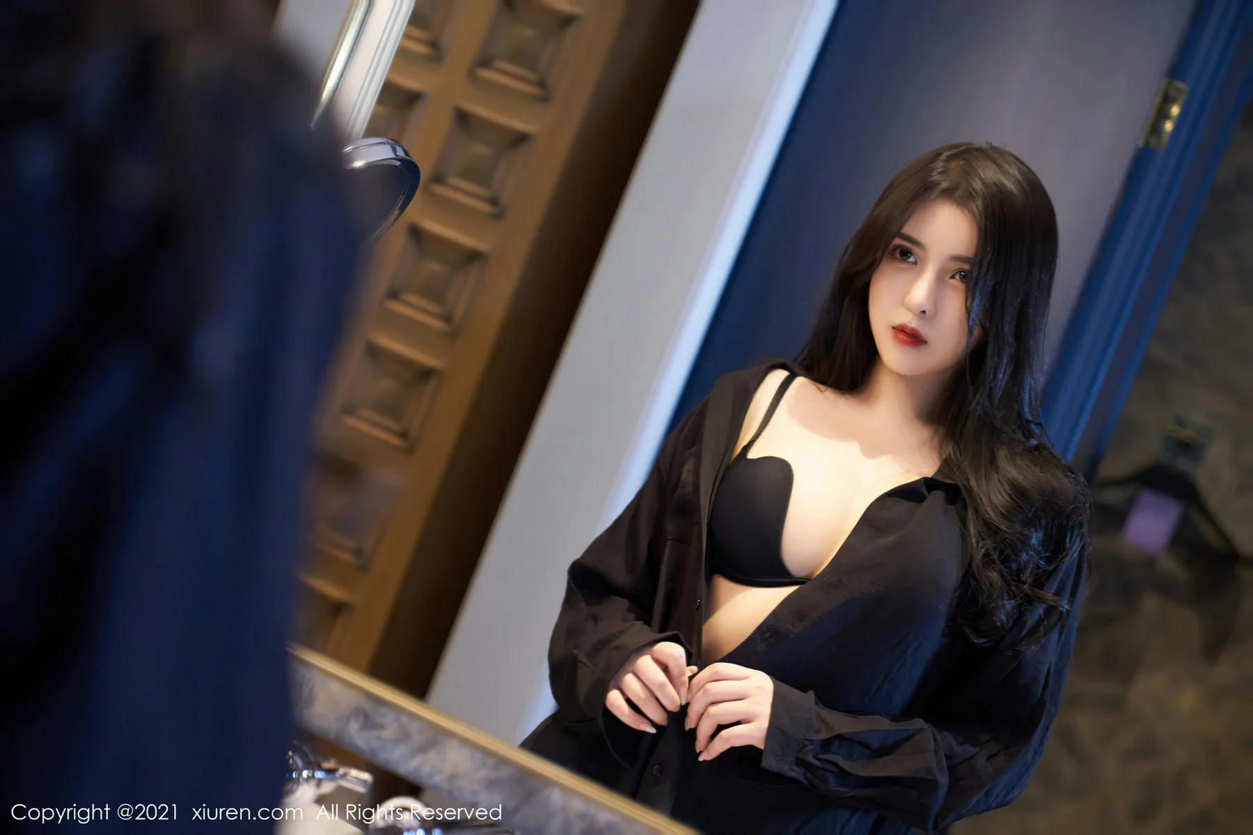 XiuRen 秀人 No.4089 皮裙OL 韩静安 大理旅拍3 - 2