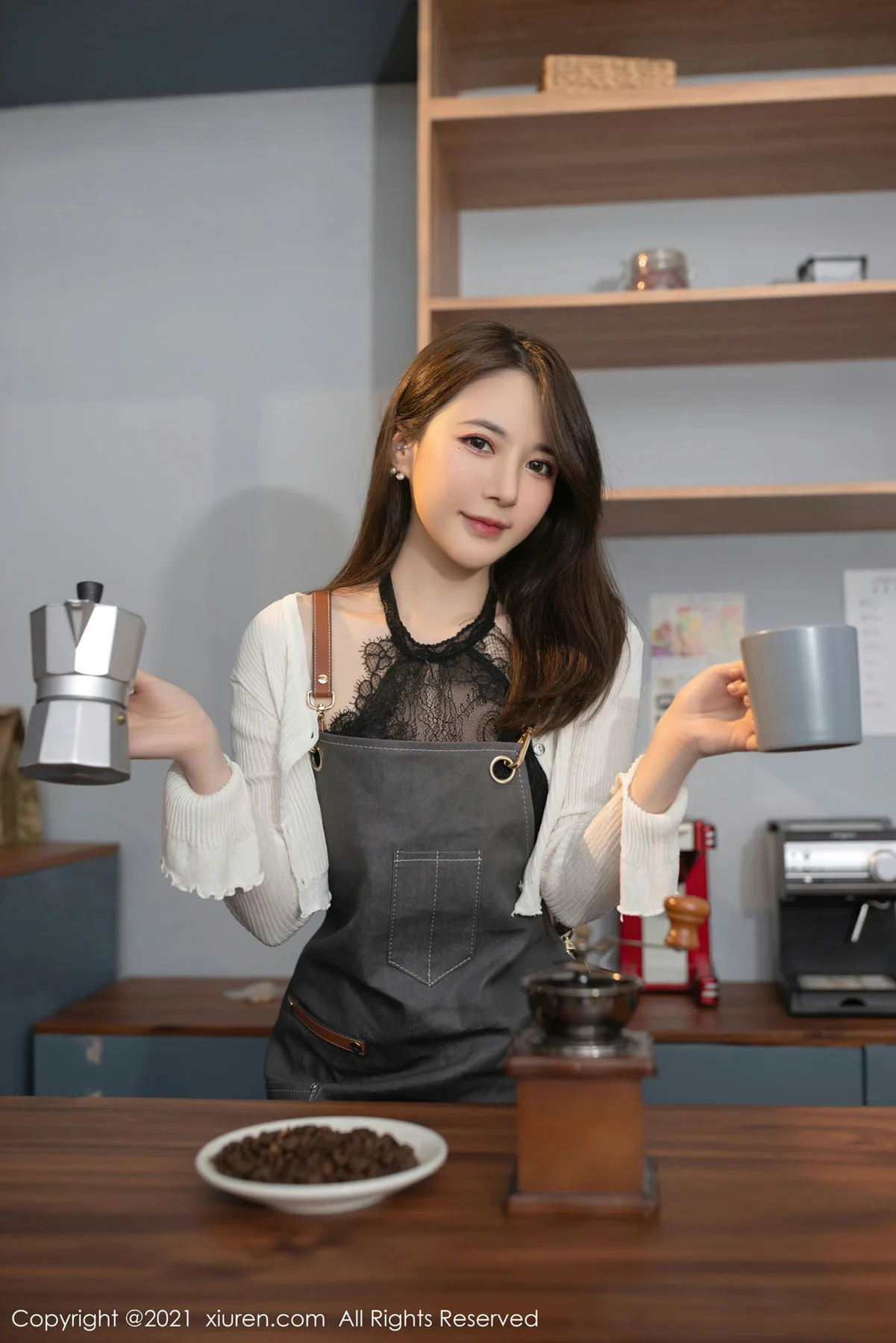 XiuRen 秀人 No.4102 咖啡馆服务员主题 鱼子酱Fish 江浙沪旅拍1 - 2