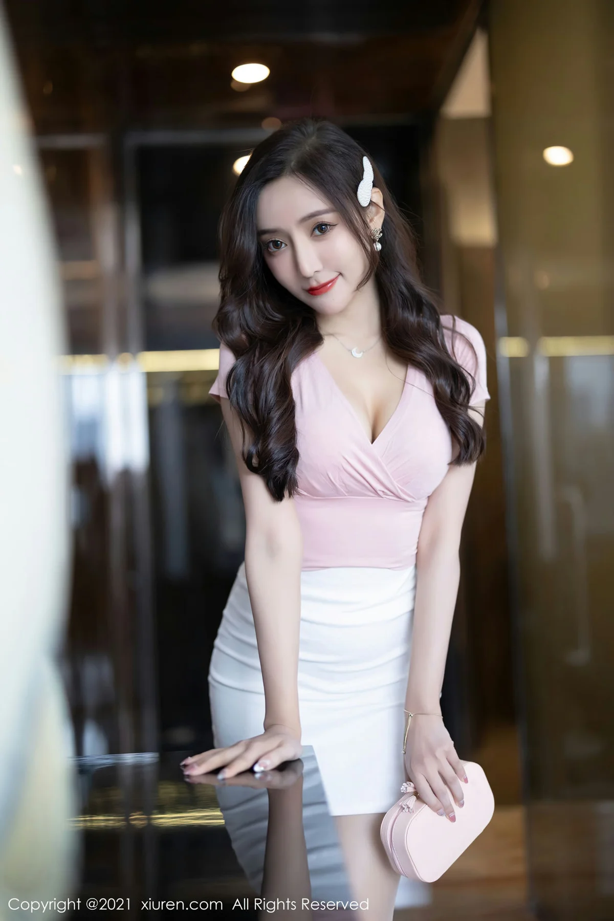 XiuRen 秀人 No.4173 粉色上衣 王馨瑶yanni 性感写真11 - 3