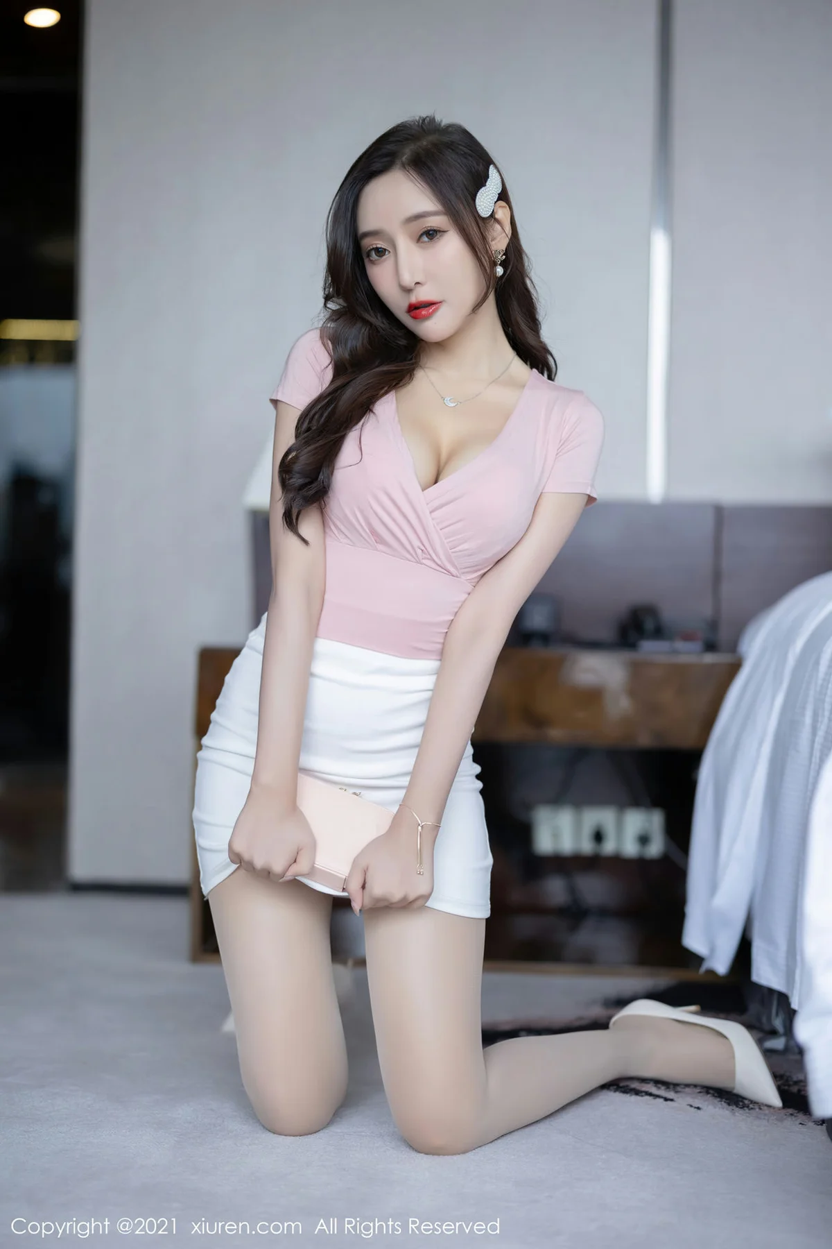 XiuRen 秀人 No.4173 粉色上衣 王馨瑶yanni 性感写真11 - 8