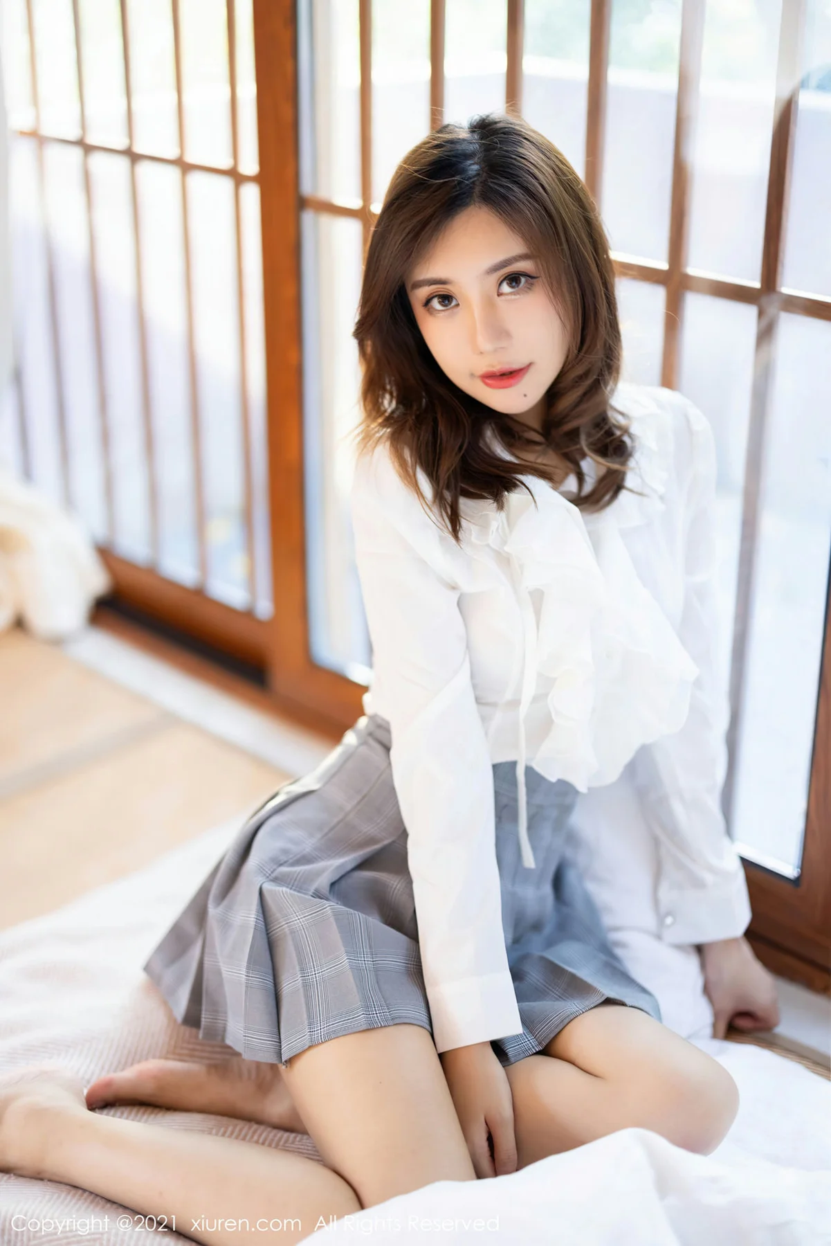 XiuRen 秀人 No.4192 JK系列 绮里嘉ula 长三角旅拍11 - 1