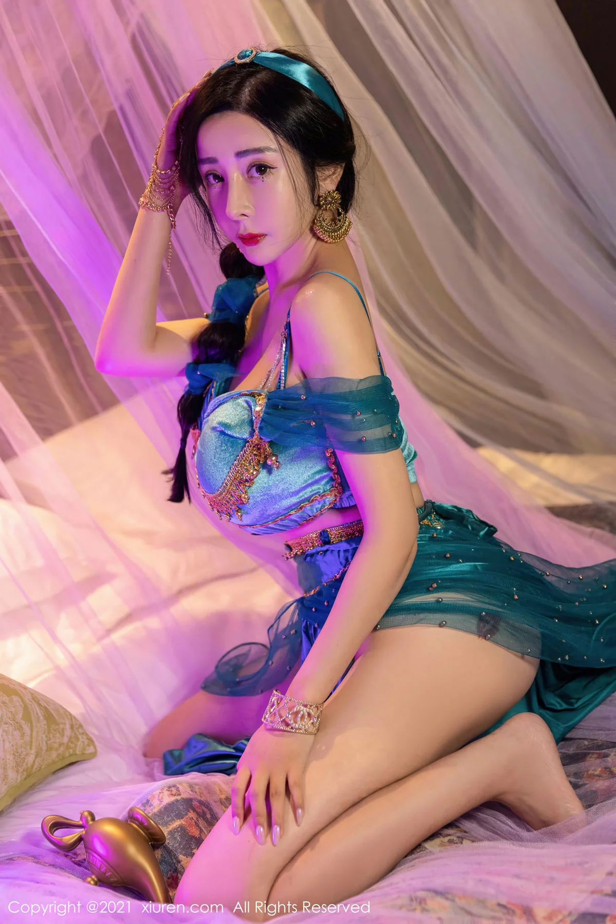 XiuRen 秀人 No.4243 丰腴婀娜 允爾 成都旅拍 - 1