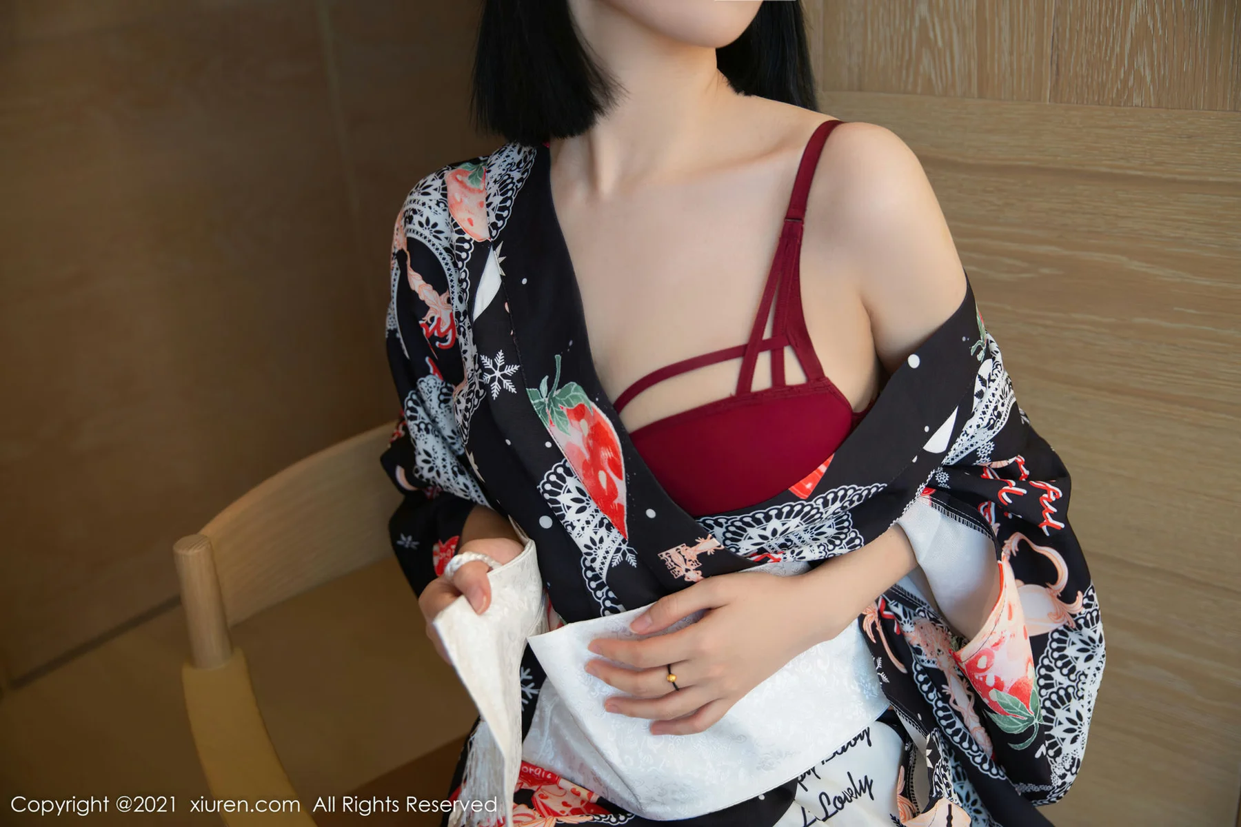 XiuRen 秀人 No.4313 日式和服与原色丝袜 一颗甜蛋黄a 性感写真222 - 6