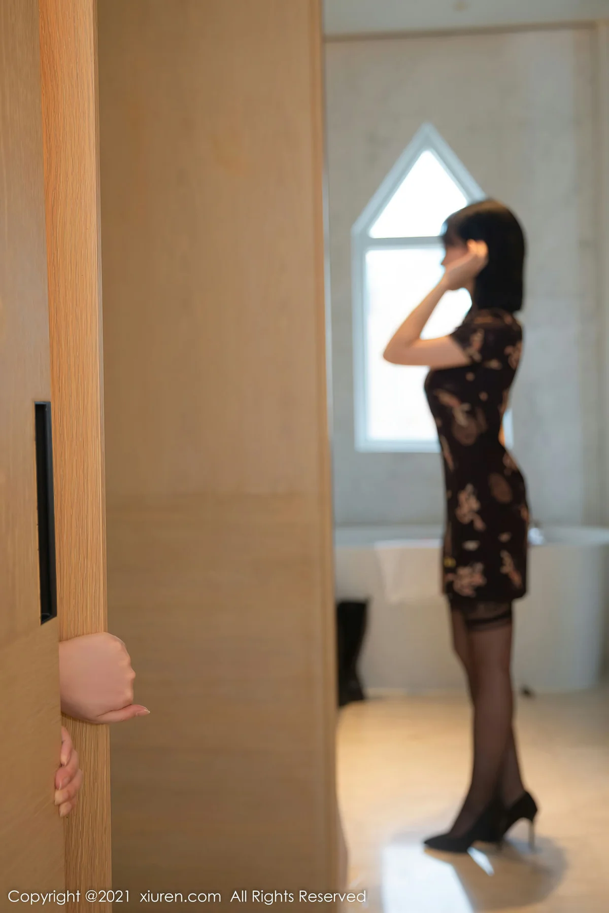 XiuRen 秀人 No.4334 柜里的秘密 一颗甜蛋黄a 性感写真1 - 1