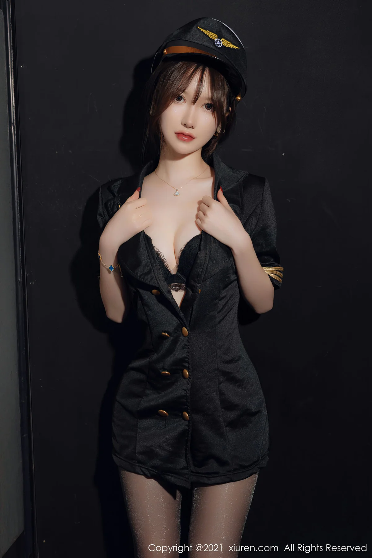 XiuRen 秀人 No.4355 空军制服 美桃酱 性感拍写真33 - 1