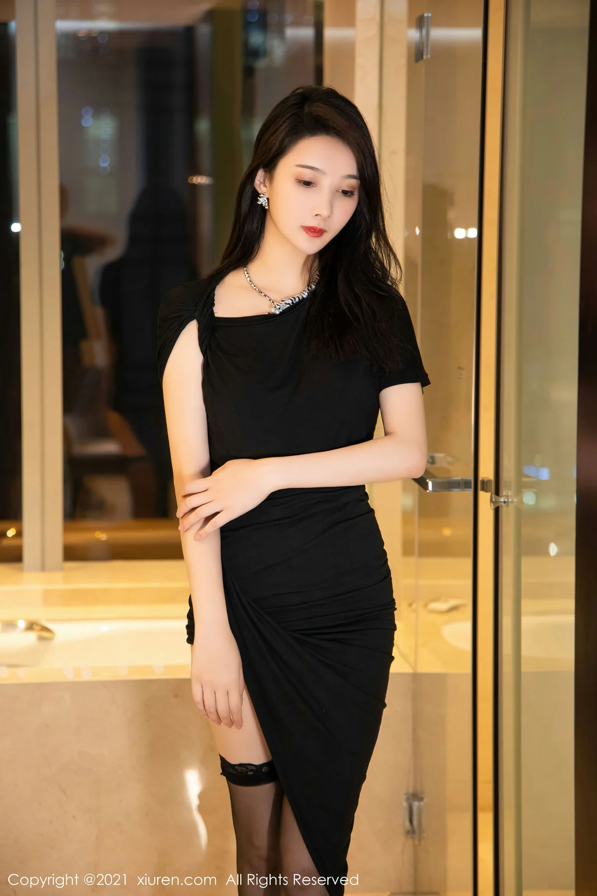 XiuRen 秀人 No.4400 蕾丝内衣新人模特 summer宝宝 性感写真33 - 1