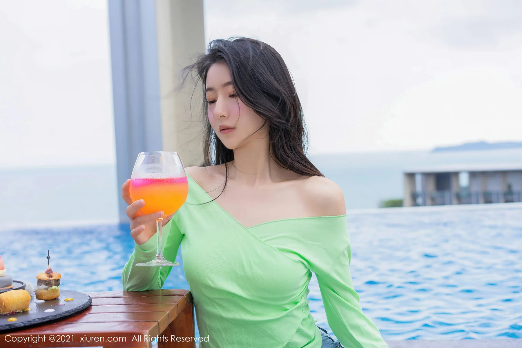 XiuRen 秀人 No.4403 酒店场景拍摄 熊小诺 三亚旅拍22 - 2