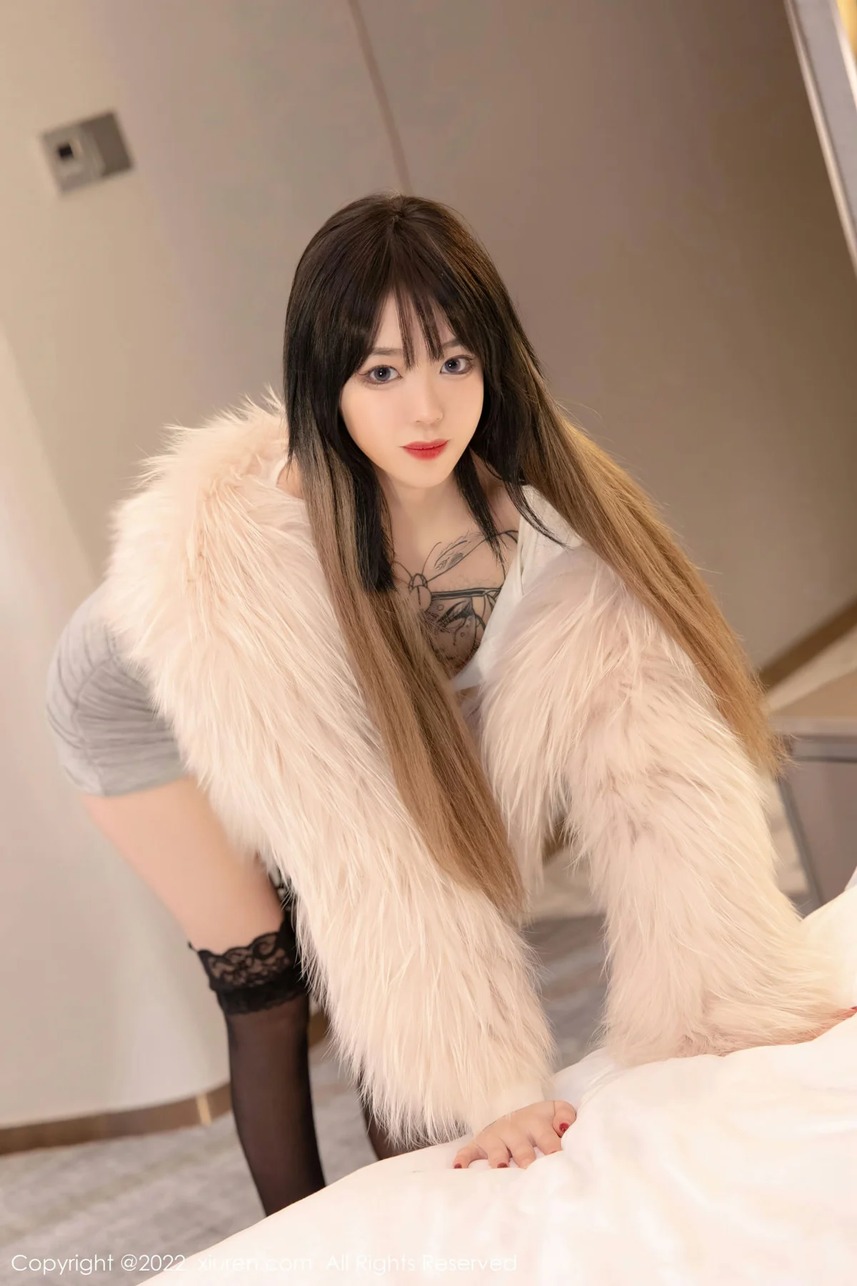 XiuRen 秀人 No.4441 轻透上衣短裙 奶瓶 性感写真111 - 2